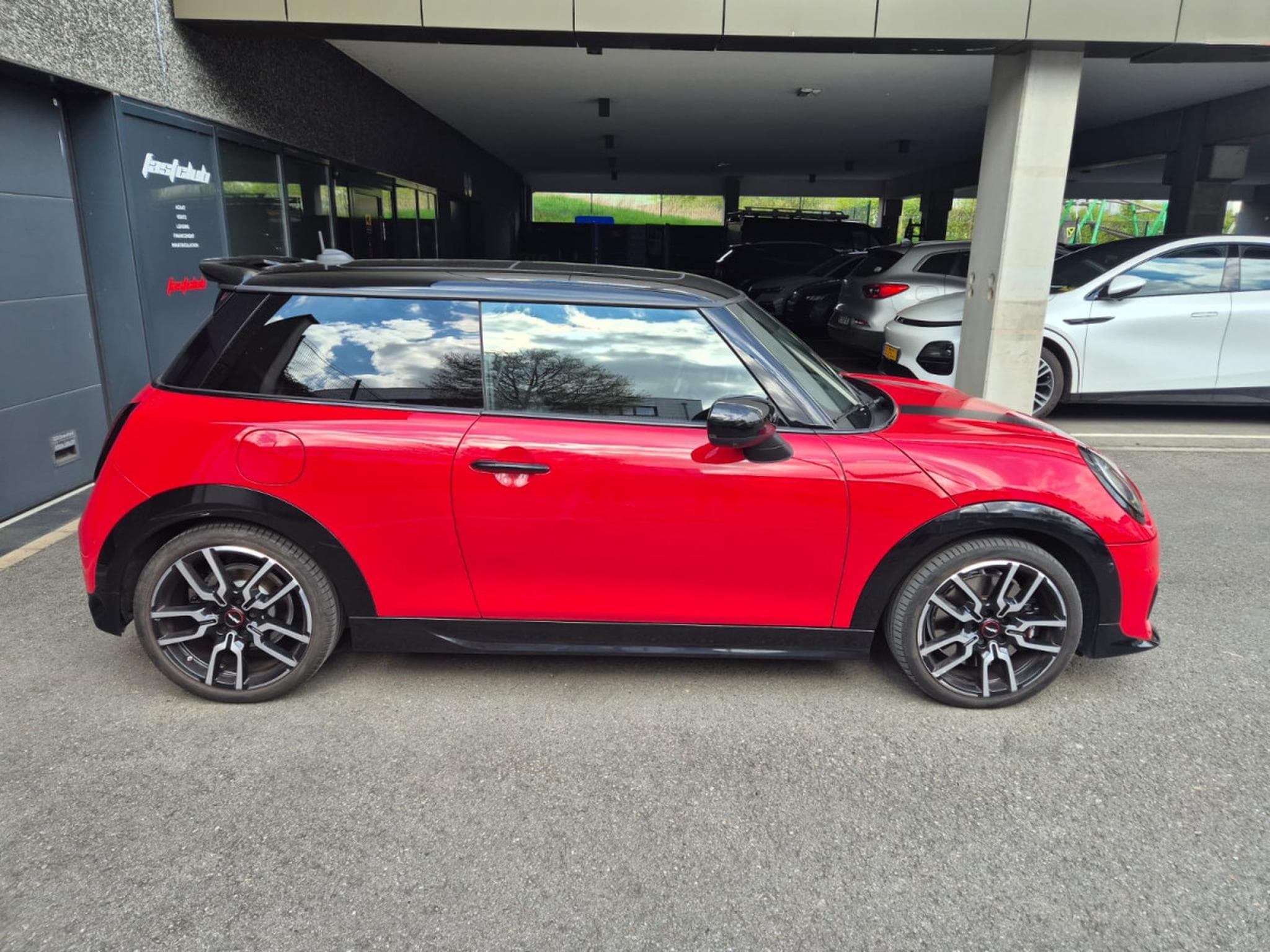 Mini Cooper S Pack JCW IV (F66) 2.0 204 COOPER JCW FINITION DKG7 (2025) - Foto 7