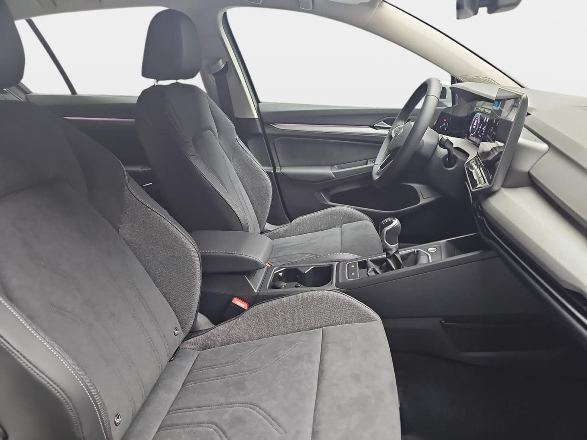 VW Golf 1.5 TSi 116 Life (2026) - Foto 16