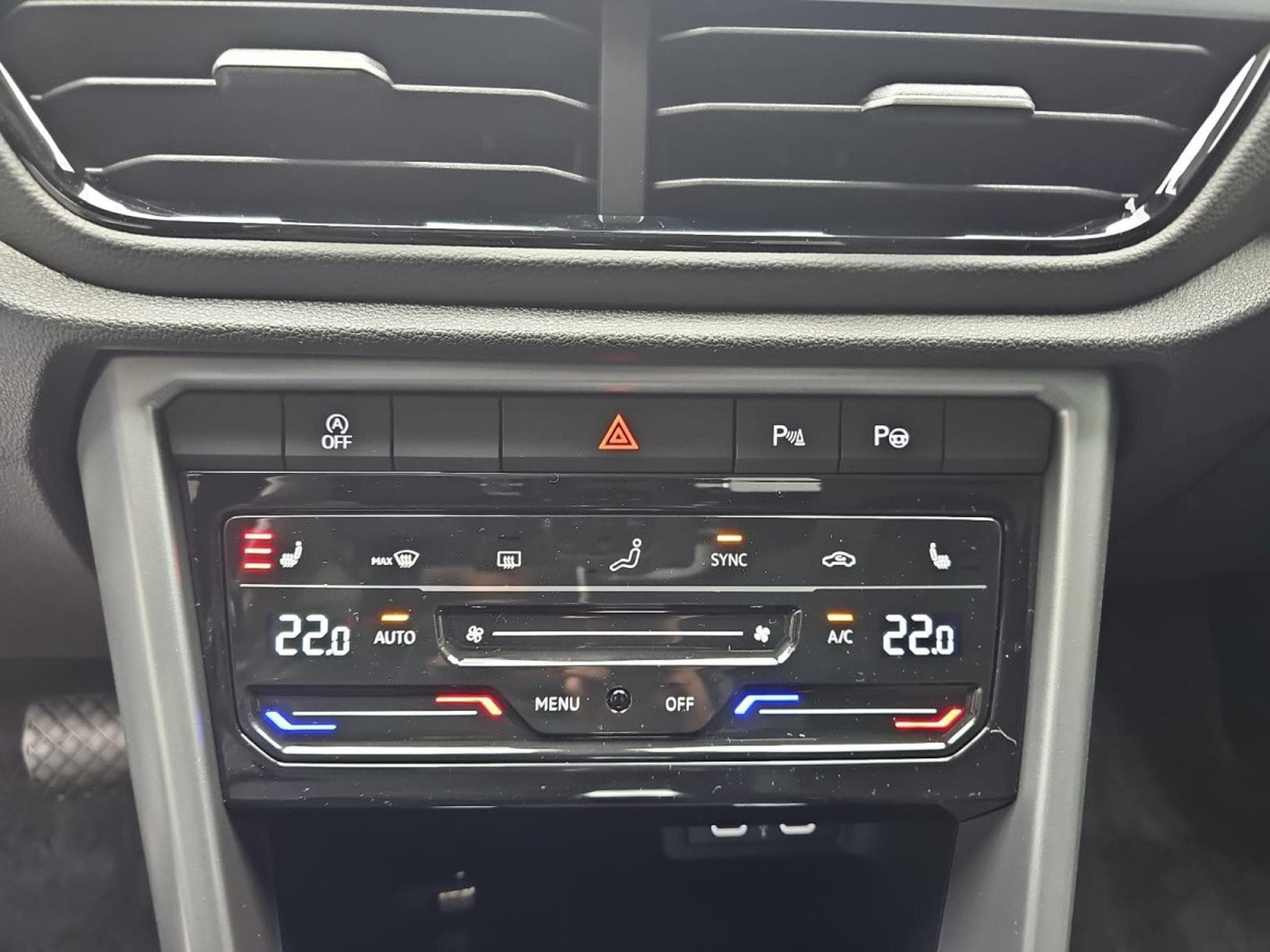 VW T-Roc 1.5 TSi 150 DSG Life (2026) - Foto 11