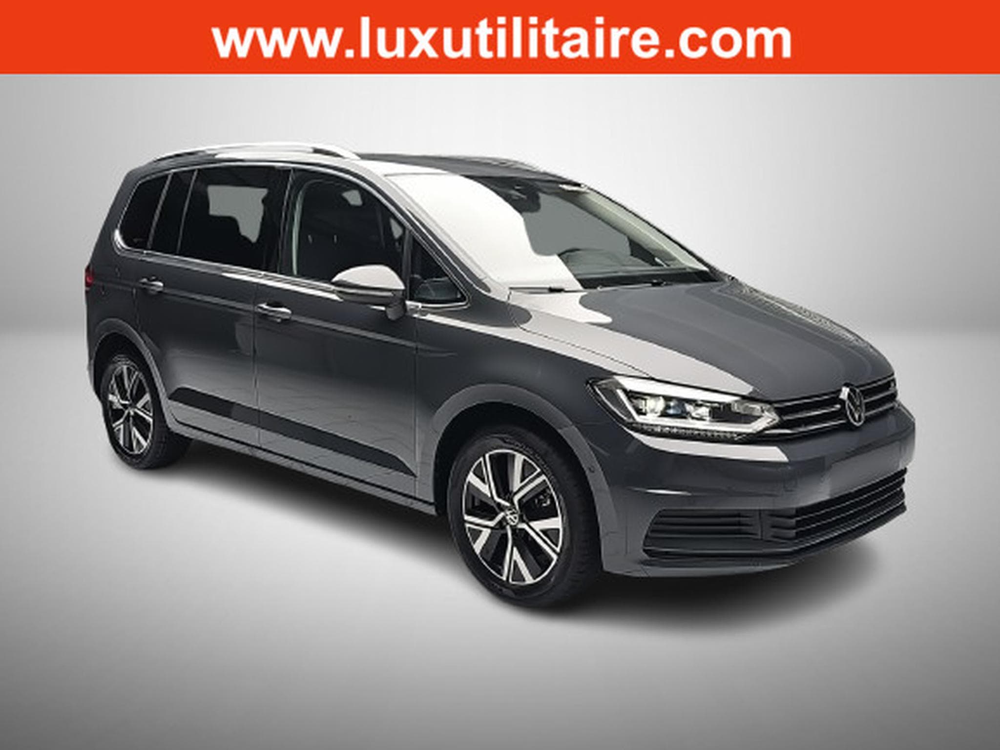 VW Touran 1.5 TSI 150 DSG Confortline 7 places (2026) - Foto 1