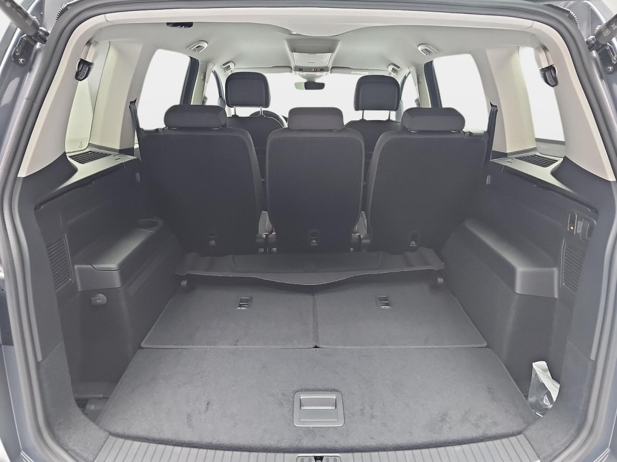 VW Touran 1.5 TSI 150 DSG Confortline 7 places (2026) - Foto 14