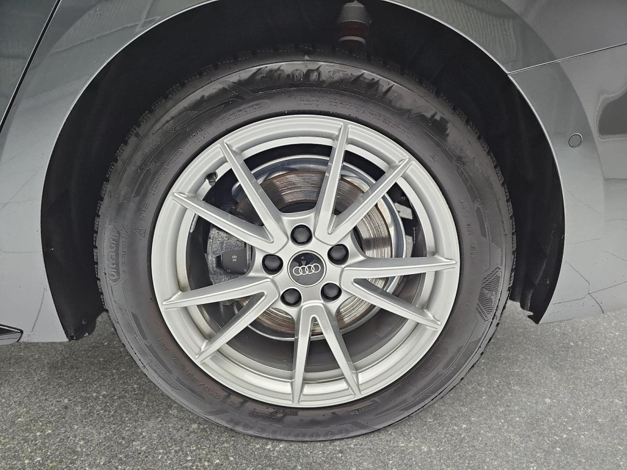 Audi A5 2.0 TSI 204 S-Tronic S-line (2025) - Foto 6