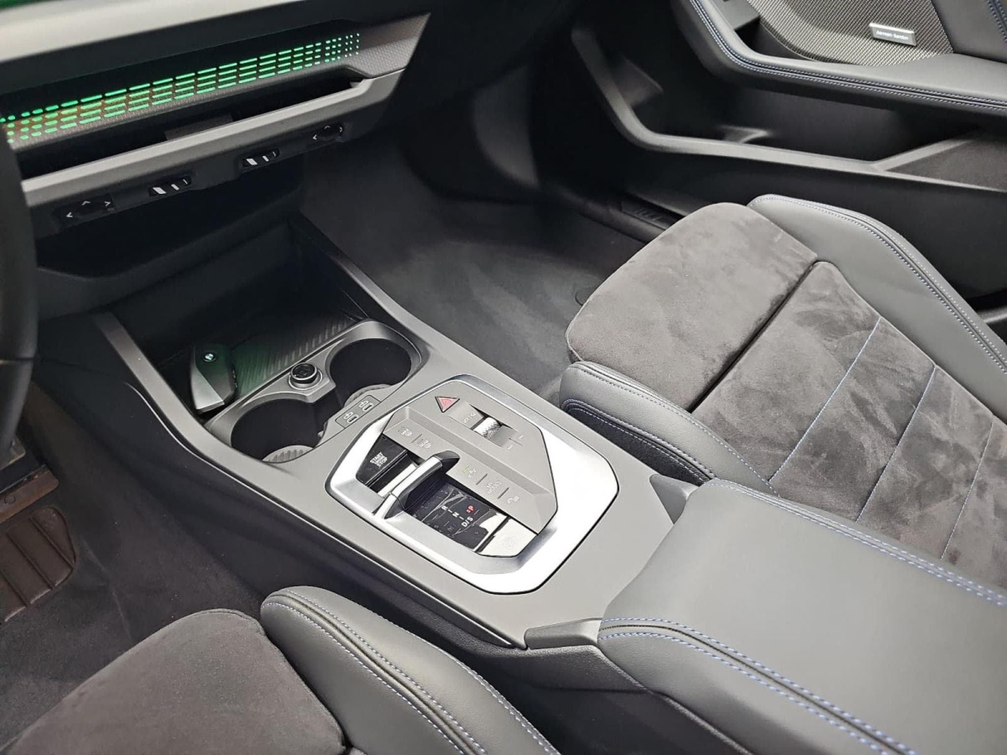 BMW 120 120 Auto M Sport (2025) - Foto 11