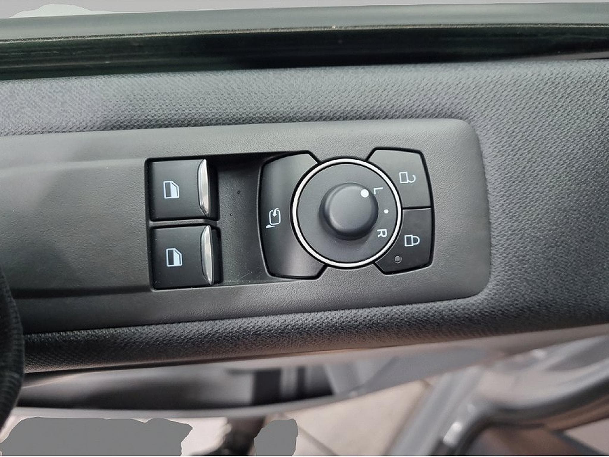 Ford Tourneo (2026) - Photo 8