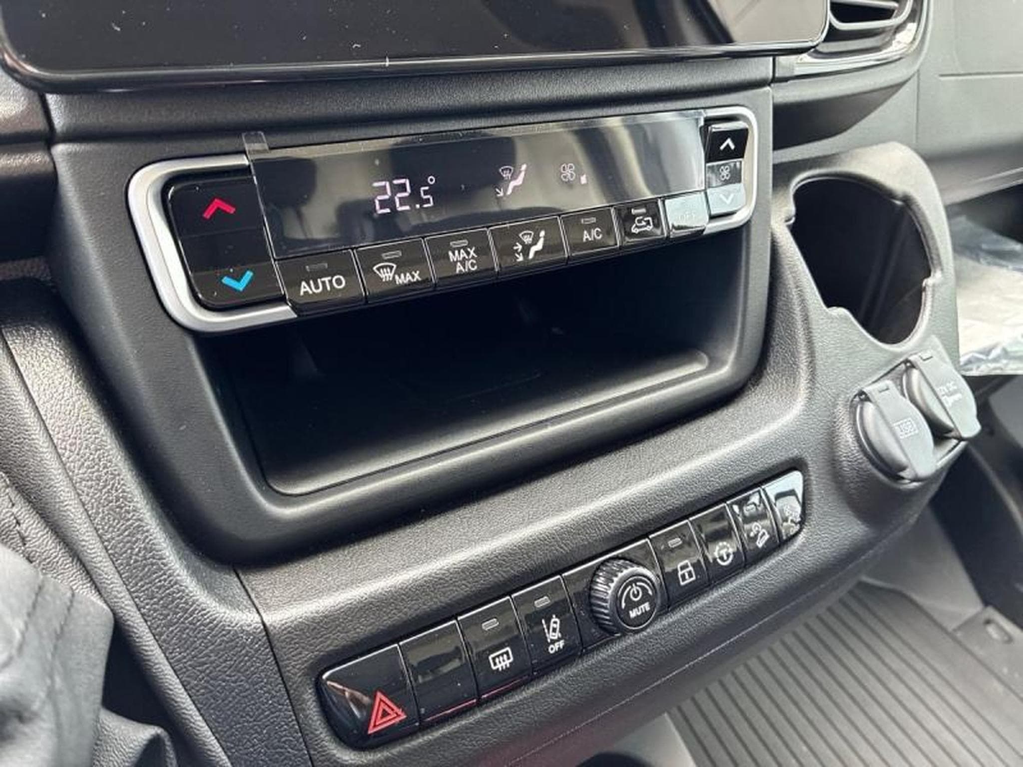 CITROEN Jumper L3H2 3.5 140ch S&S (2025) - Photo 8