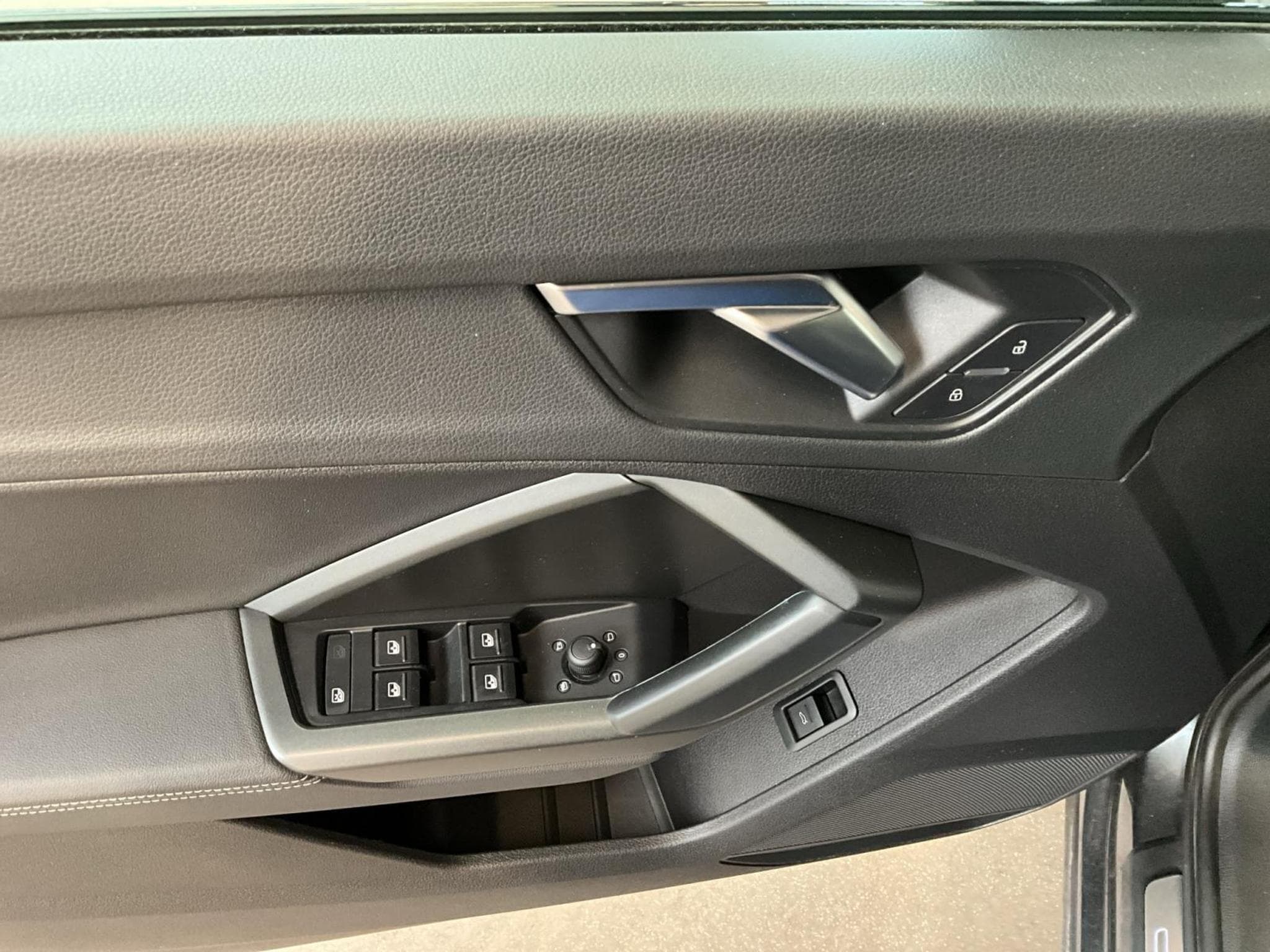 Audi Q3 S-line+40TFSI+Quattro+S-Tronic (2020) - Foto 14