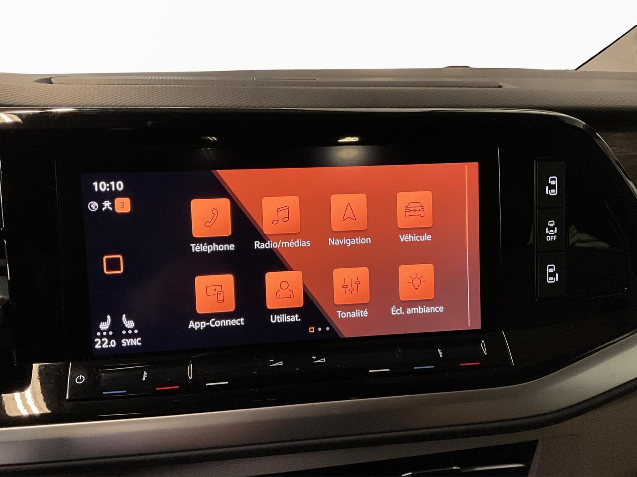 VW T7 Style+DSG+7Sitze+AHK+Pano (2022) - Foto 13