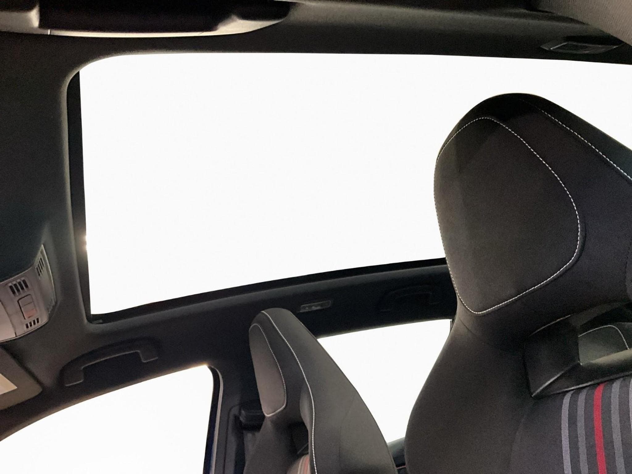 Skoda Scala Monte-Carlo+Led+Navi+DAB+Pano (2025) - Foto 15