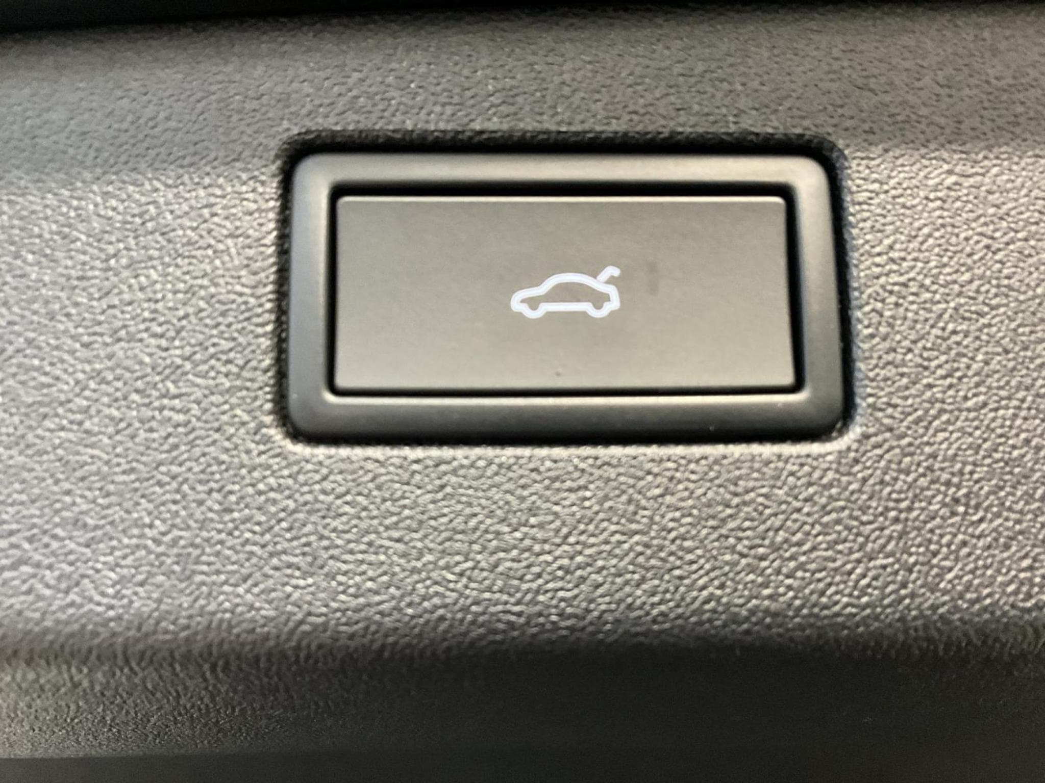 VW Tiguan Life+DSG+P.Design+P.Confort (2025) - Foto 18