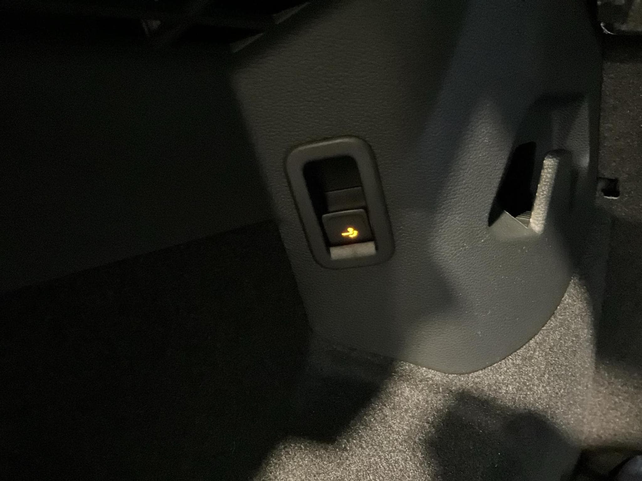 VW Golf GTE+DSG+AHK (2024) - Foto 18