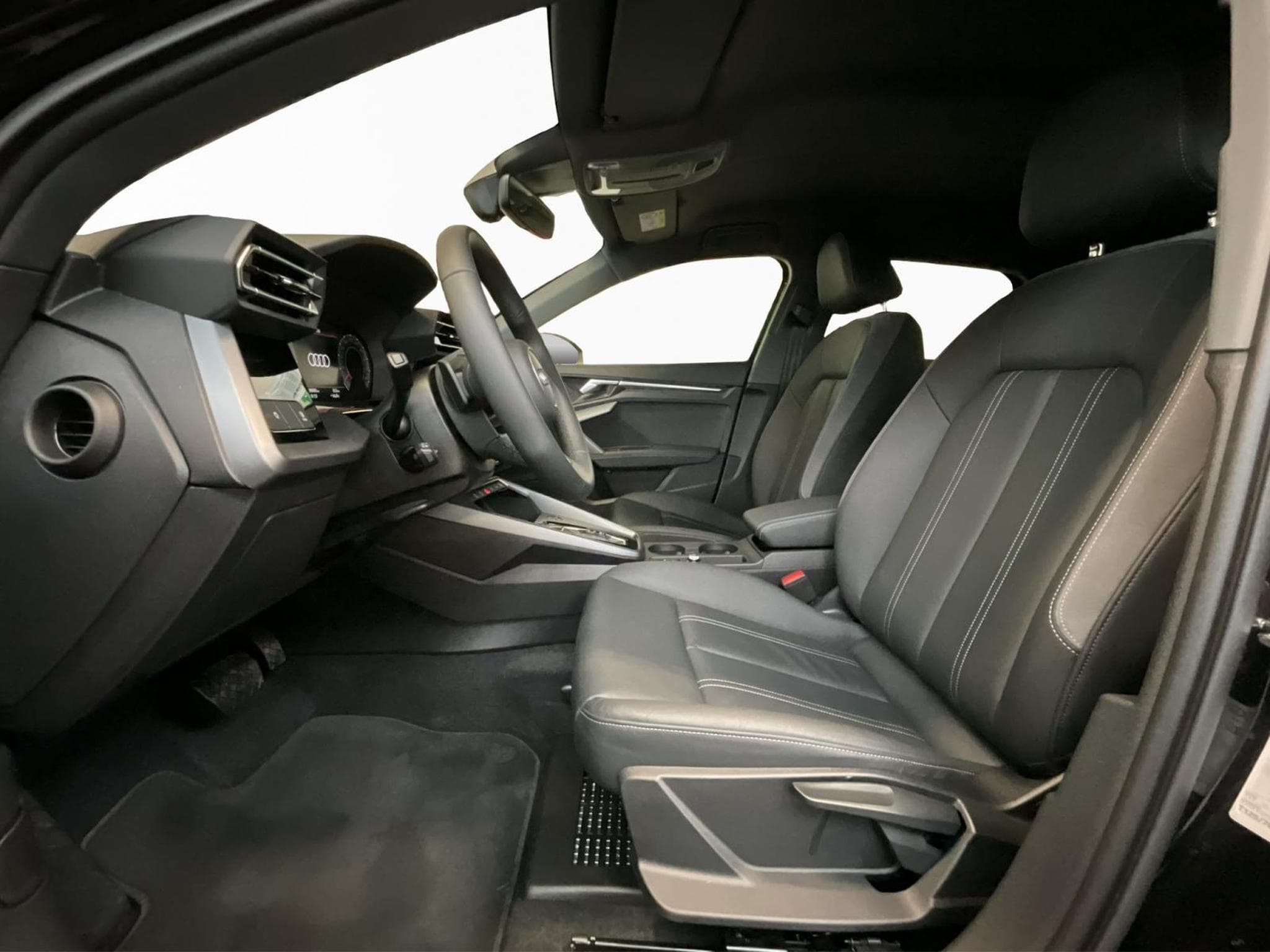 Audi A3 SB+Advanced+30TFSI+S-Tronic (2025) - Foto 9