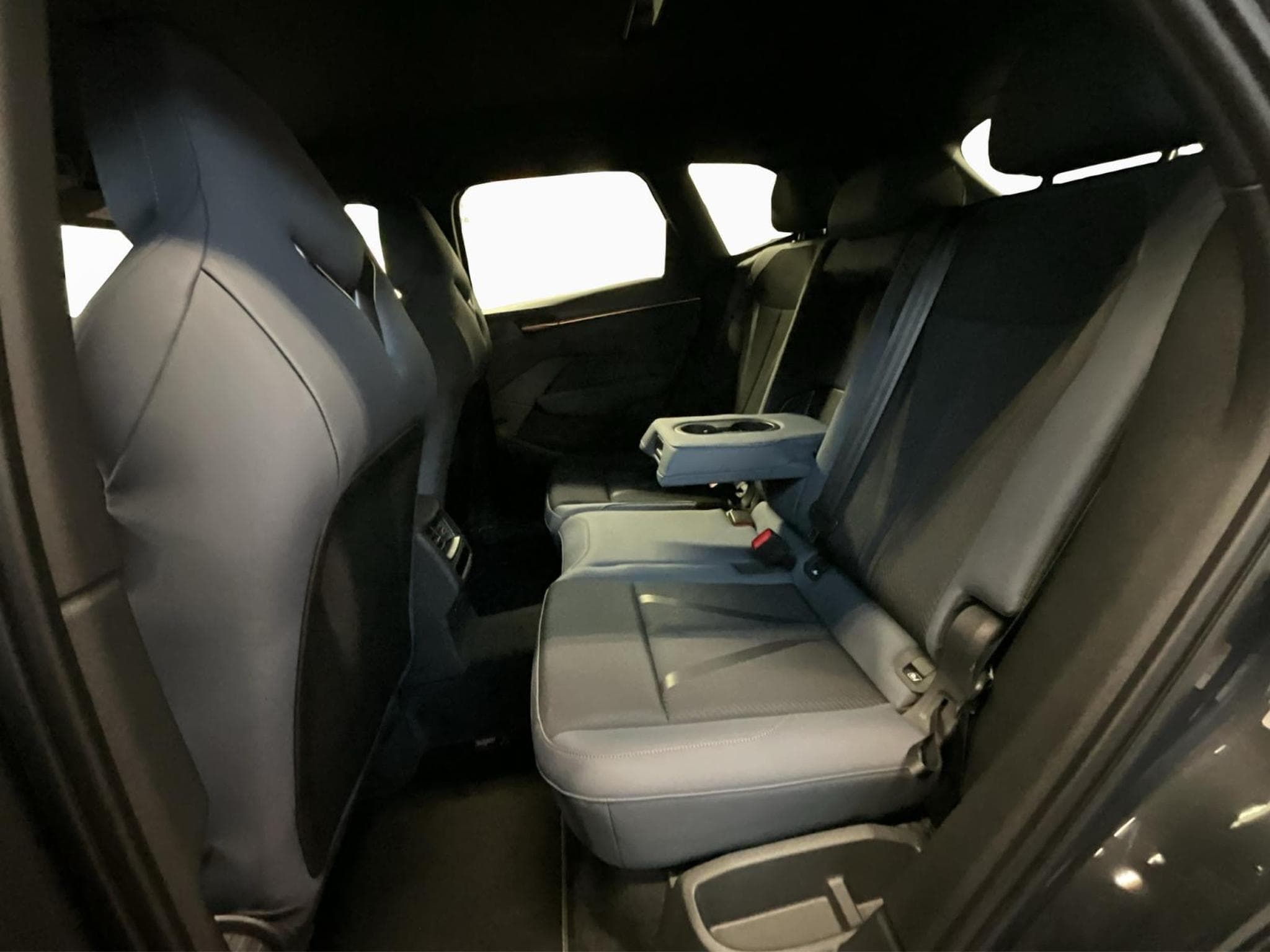 Cupra Terramar DSG+4Drive+LM18+DigitalDrive (2025) - Foto 17