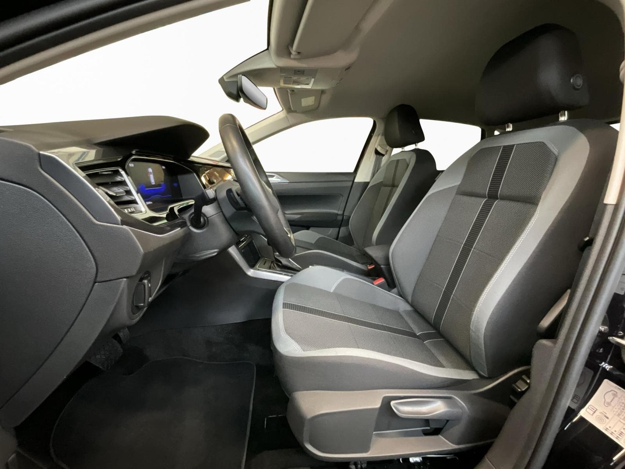 VW Polo Style+DSG+Led+CarPlay (2025) - Foto 9