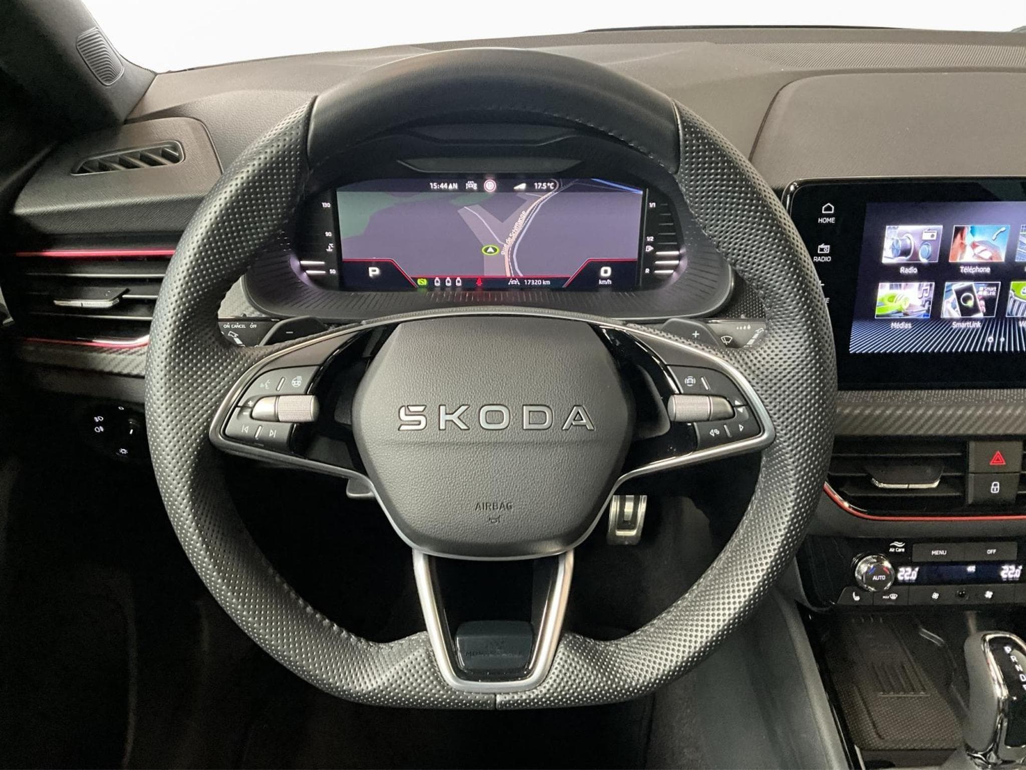 Skoda Scala Monte-Carlo+DSG+Pano+LED (2025) - Foto 10