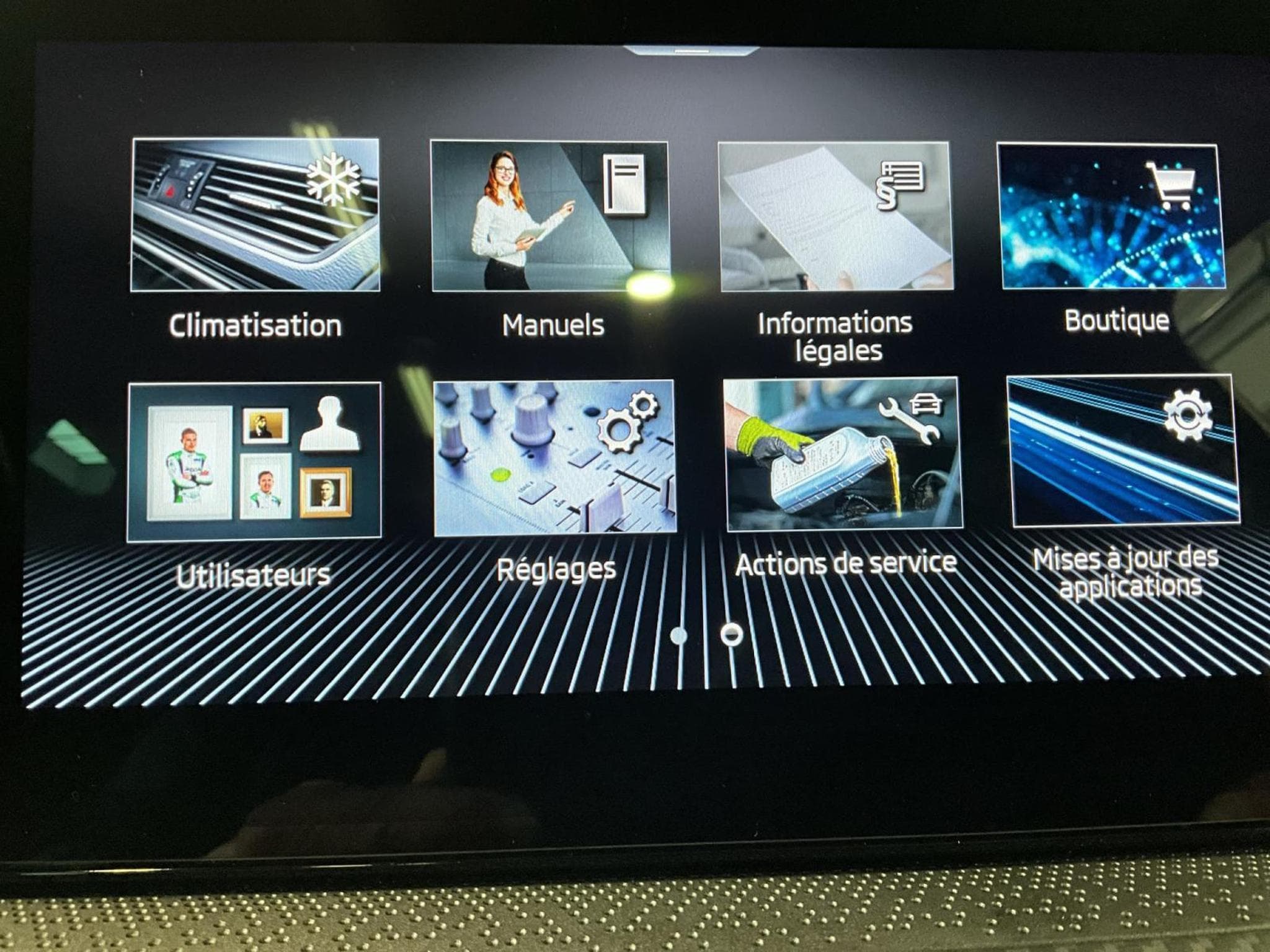 Skoda Scala Monte-Carlo+DSG+Pano+LED (2025) - Foto 19