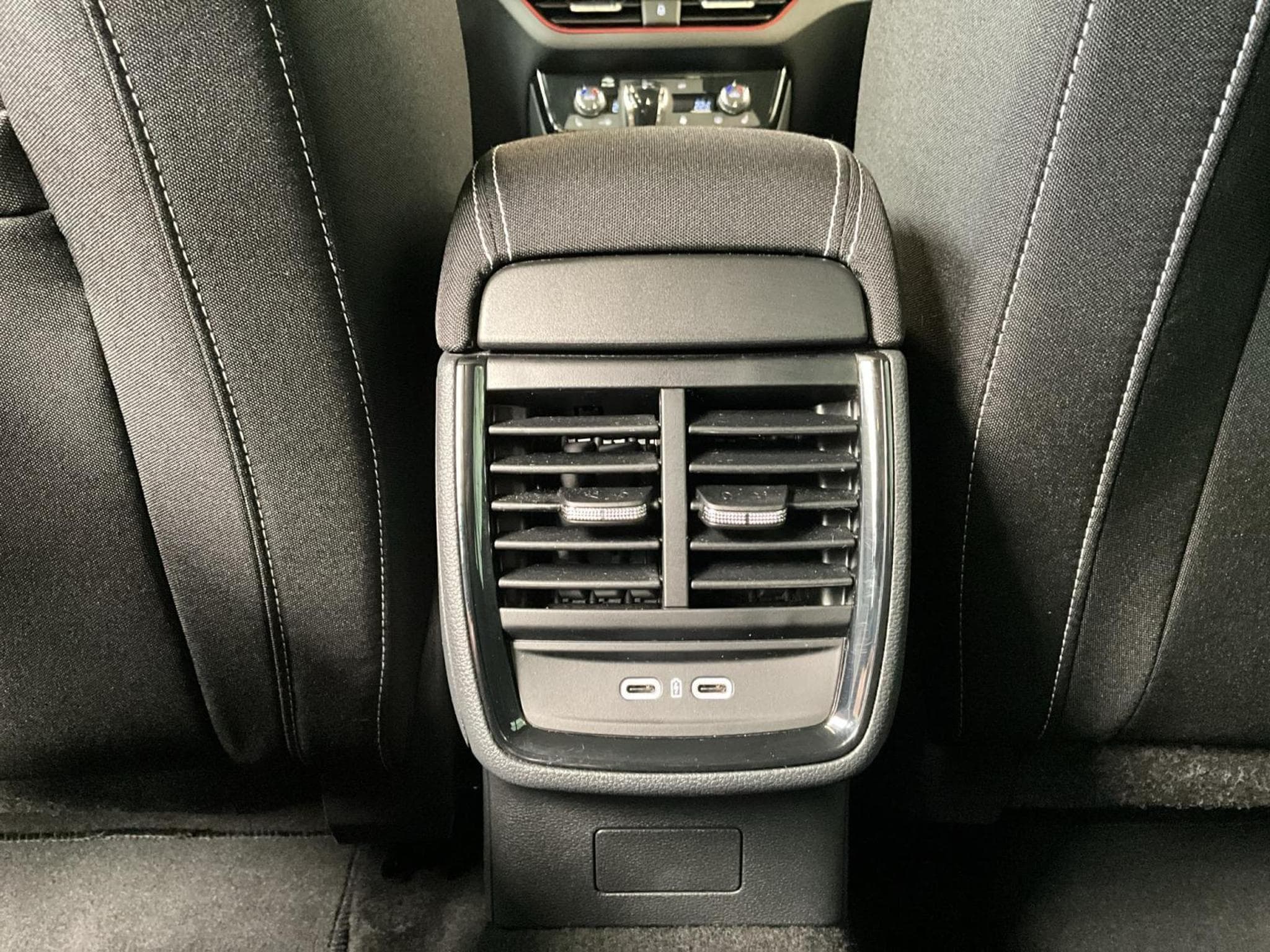 Skoda Scala Monte-Carlo+DSG+Pano+LED (2025) - Foto 20