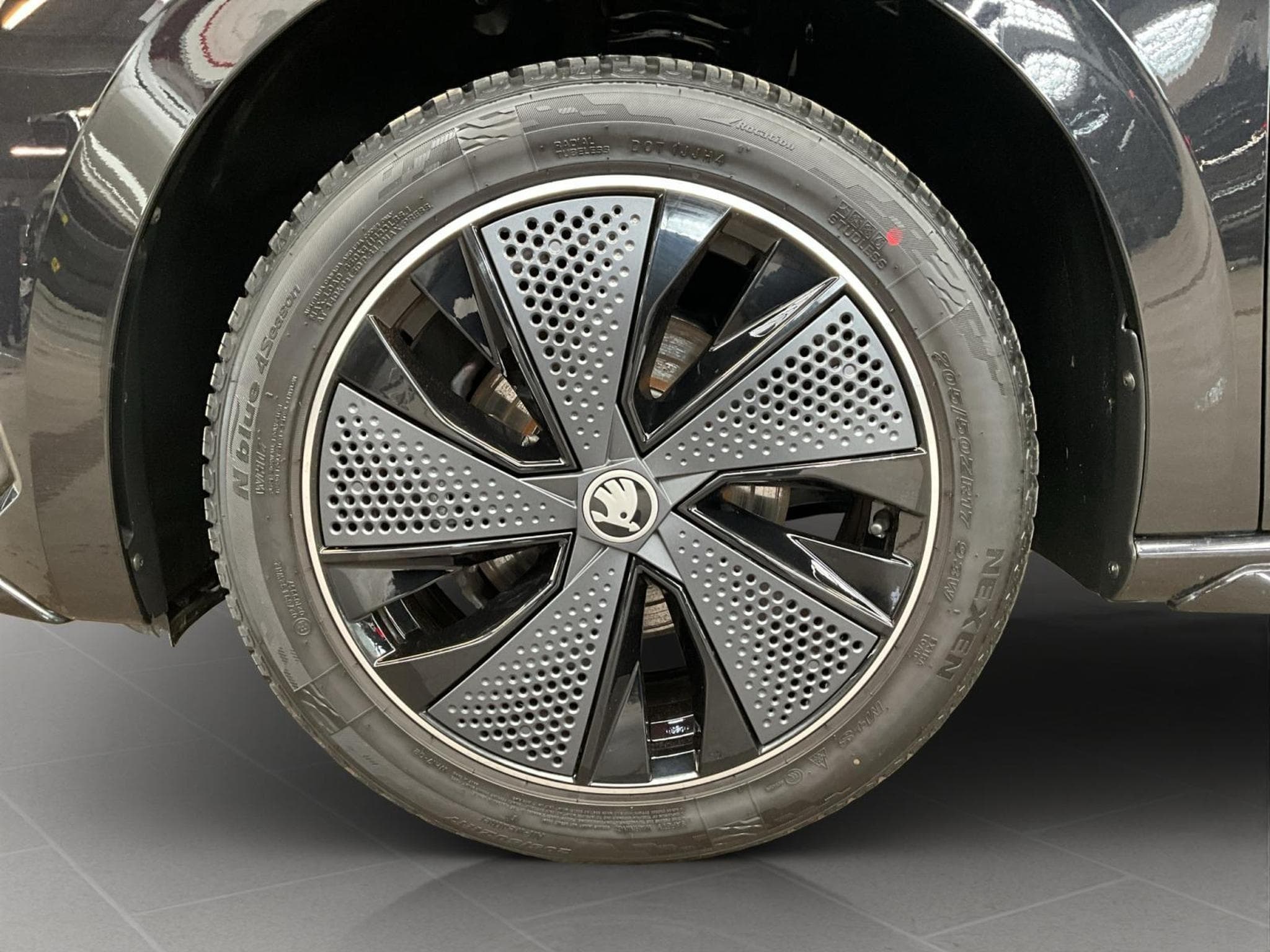 Skoda Scala Monte-Carlo+DSG+Pano+LED (2025) - Foto 8