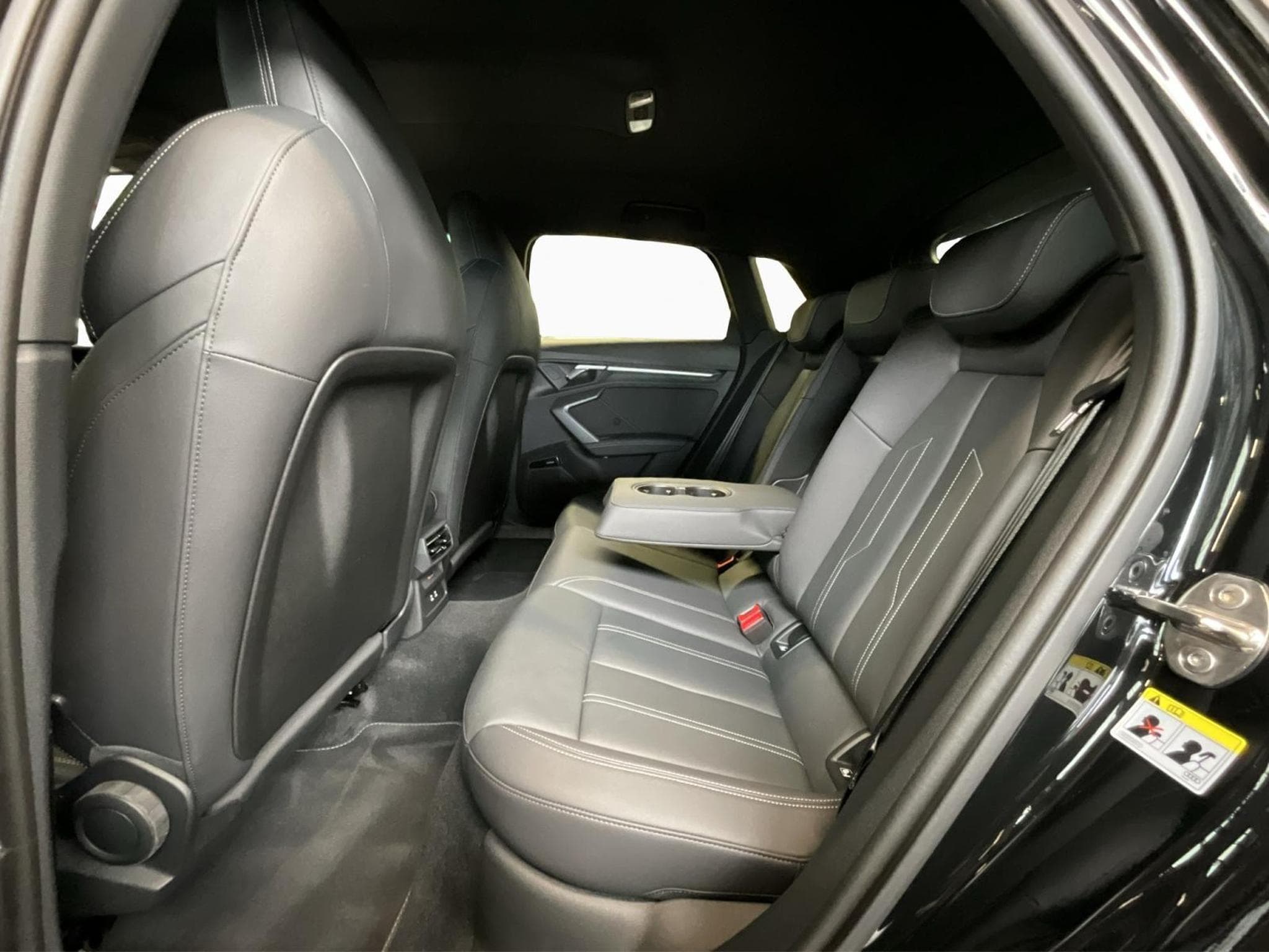 Audi A3 SB+S-line+S-Tronic+35TFSI+Led (2025) - Foto 15