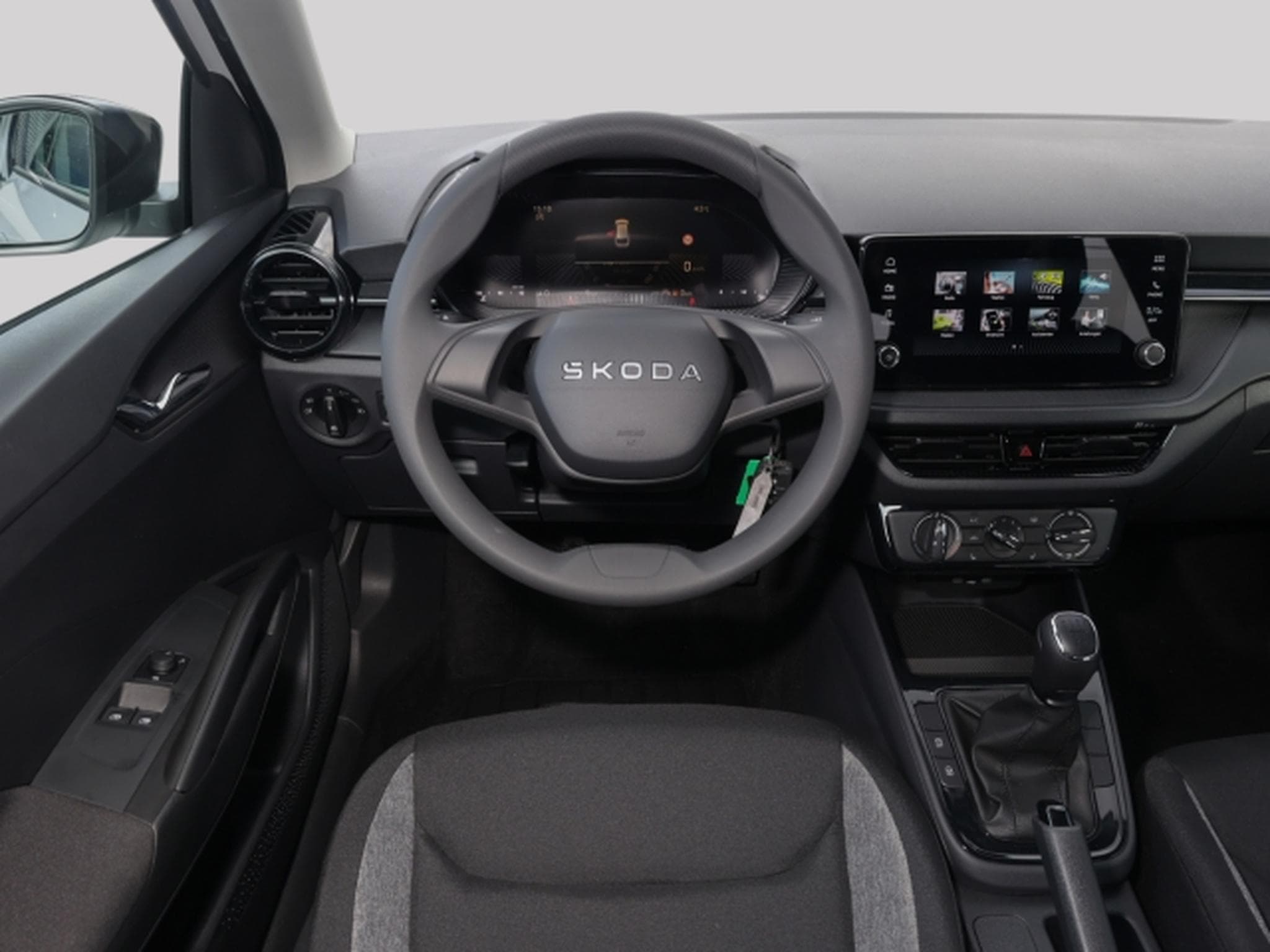 Skoda Fabia WhiteStar 1.0 TSI 5-Gang LED 5J Garantie (2026) - Photo 8