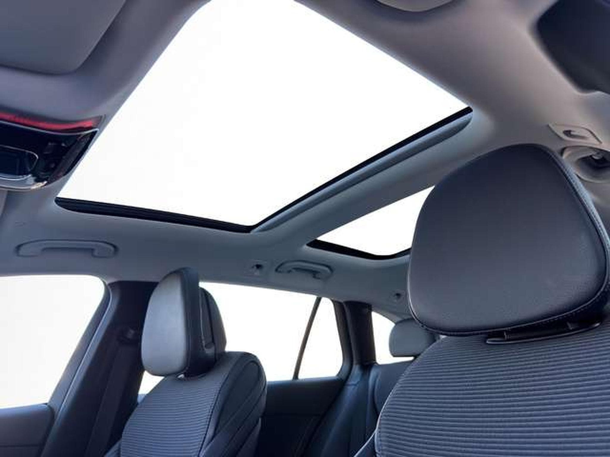 Mercedes C 200 T 4Matic Avantgarde/Pano/Navi/Side-Assist (2022) - Photo 20