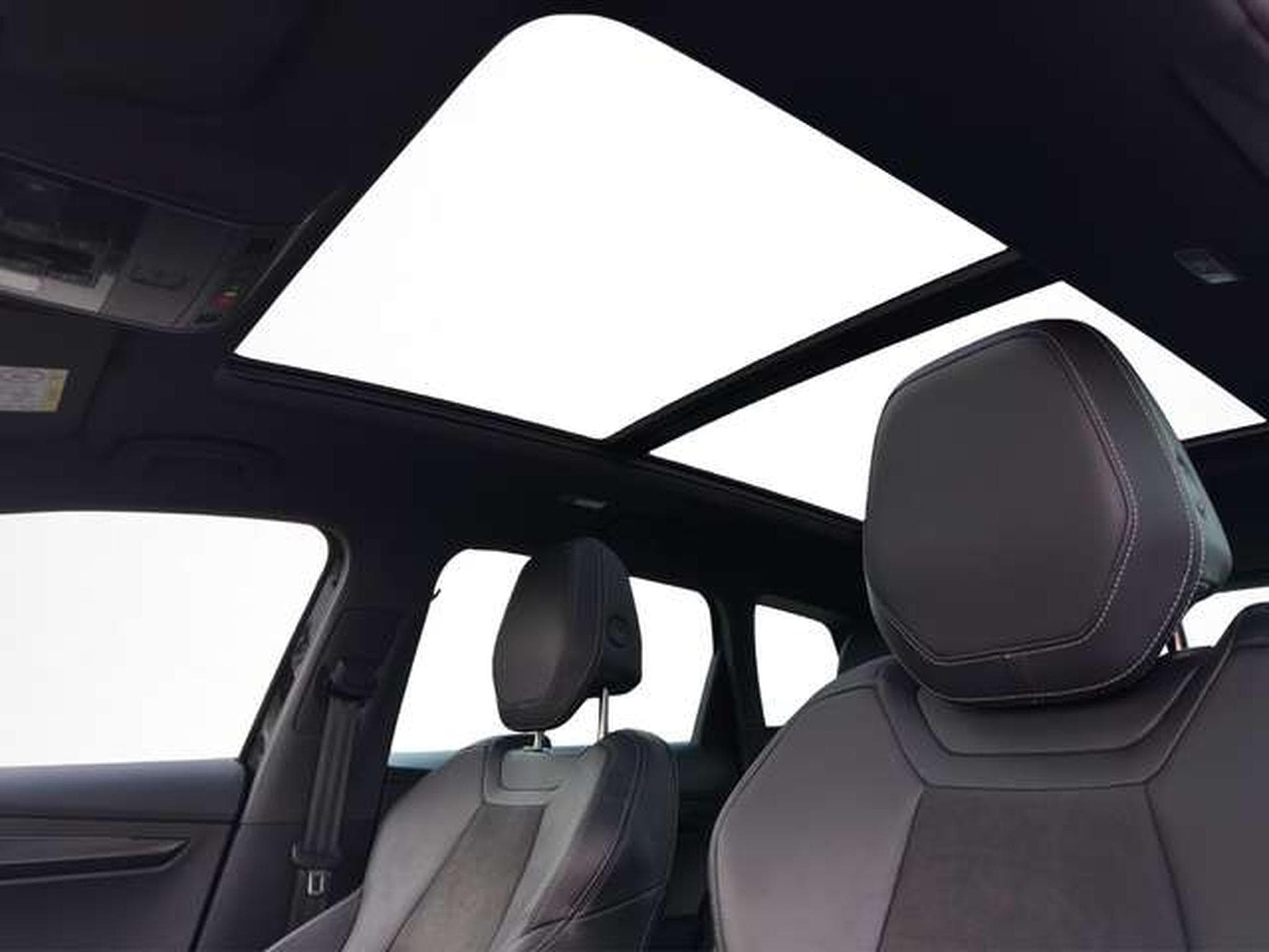 Skoda Karoq Sportline 4x4/AHK/NAVI/ACC/Kamera/DCC (2023) - Photo 17