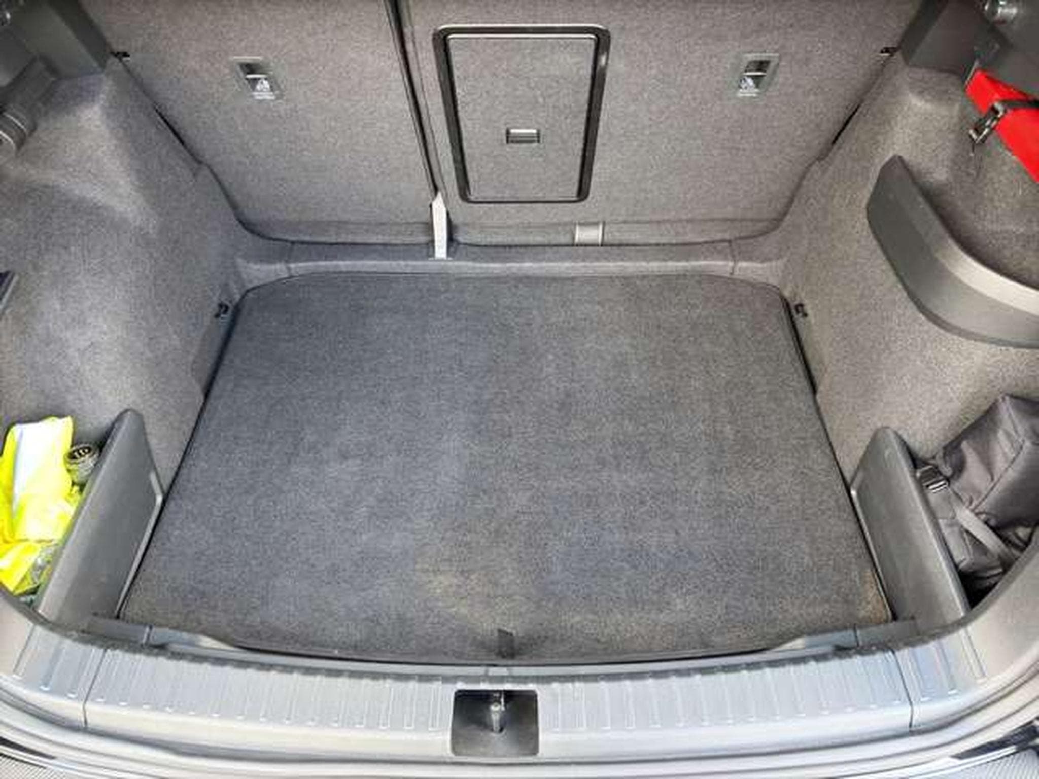 Skoda Karoq Sportline 4x4/AHK/NAVI/ACC/Kamera/DCC (2023) - Photo 24