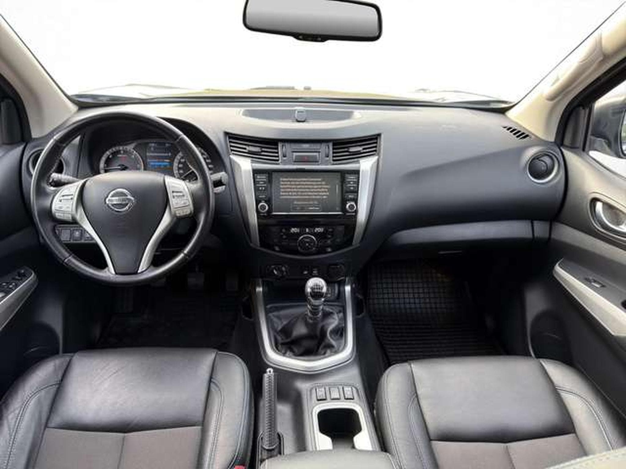 Nissan Navara N-Guard Double Cab 4x4/Rollo/AHK (2021) - Photo 16