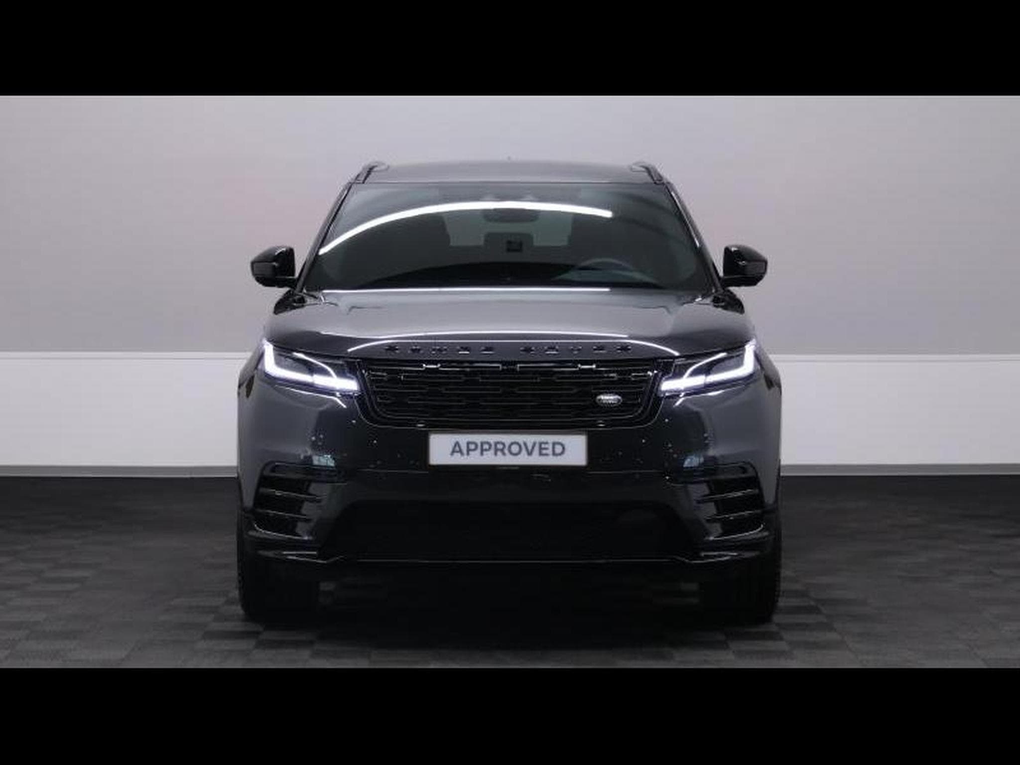 Land-Rover Range Rover Velar D200 Dynamic SE AWD Auto (2024) - Photo 2