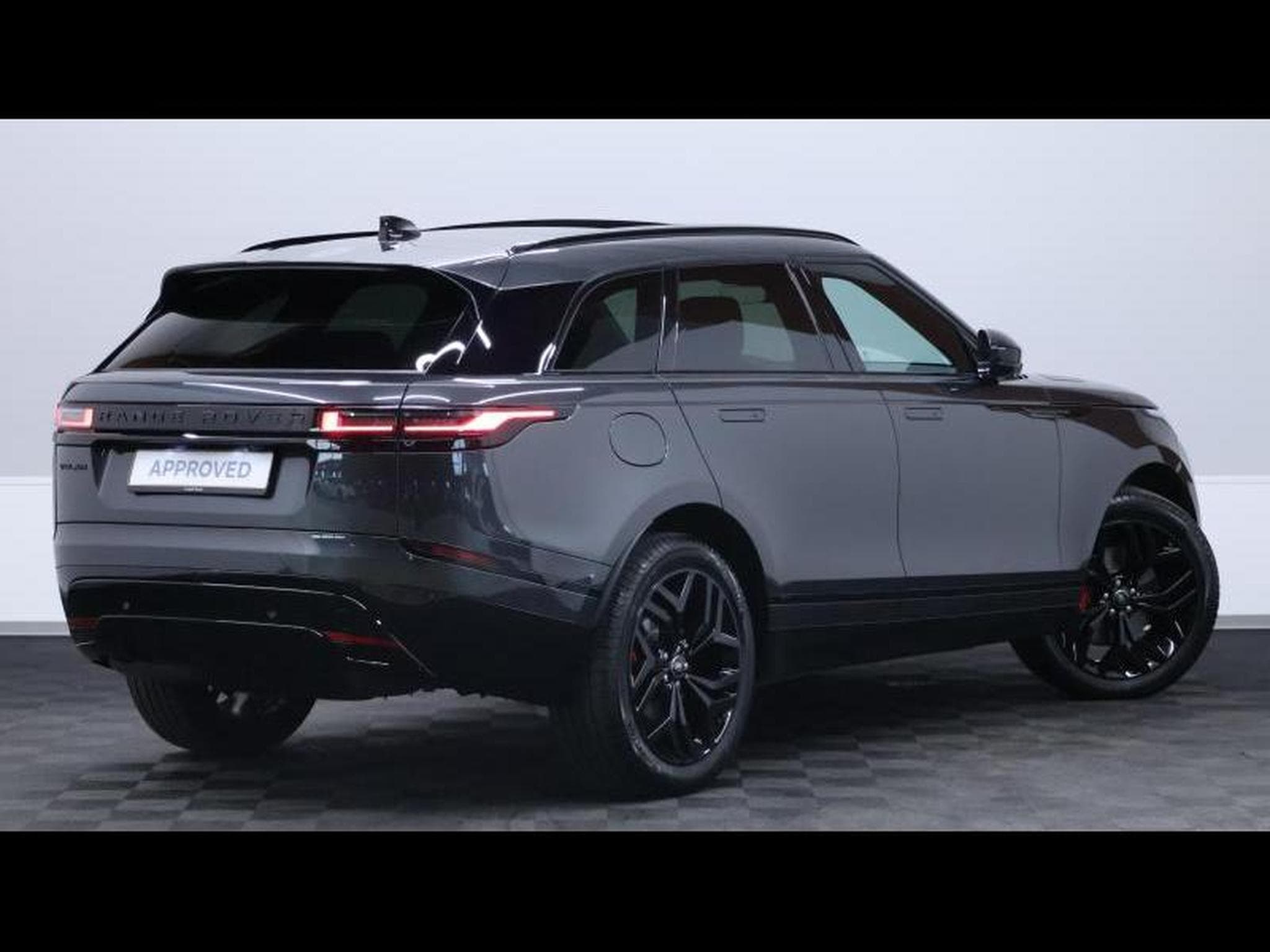 Land-Rover Range Rover Velar D200 Dynamic SE AWD Auto (2024) - Photo 5