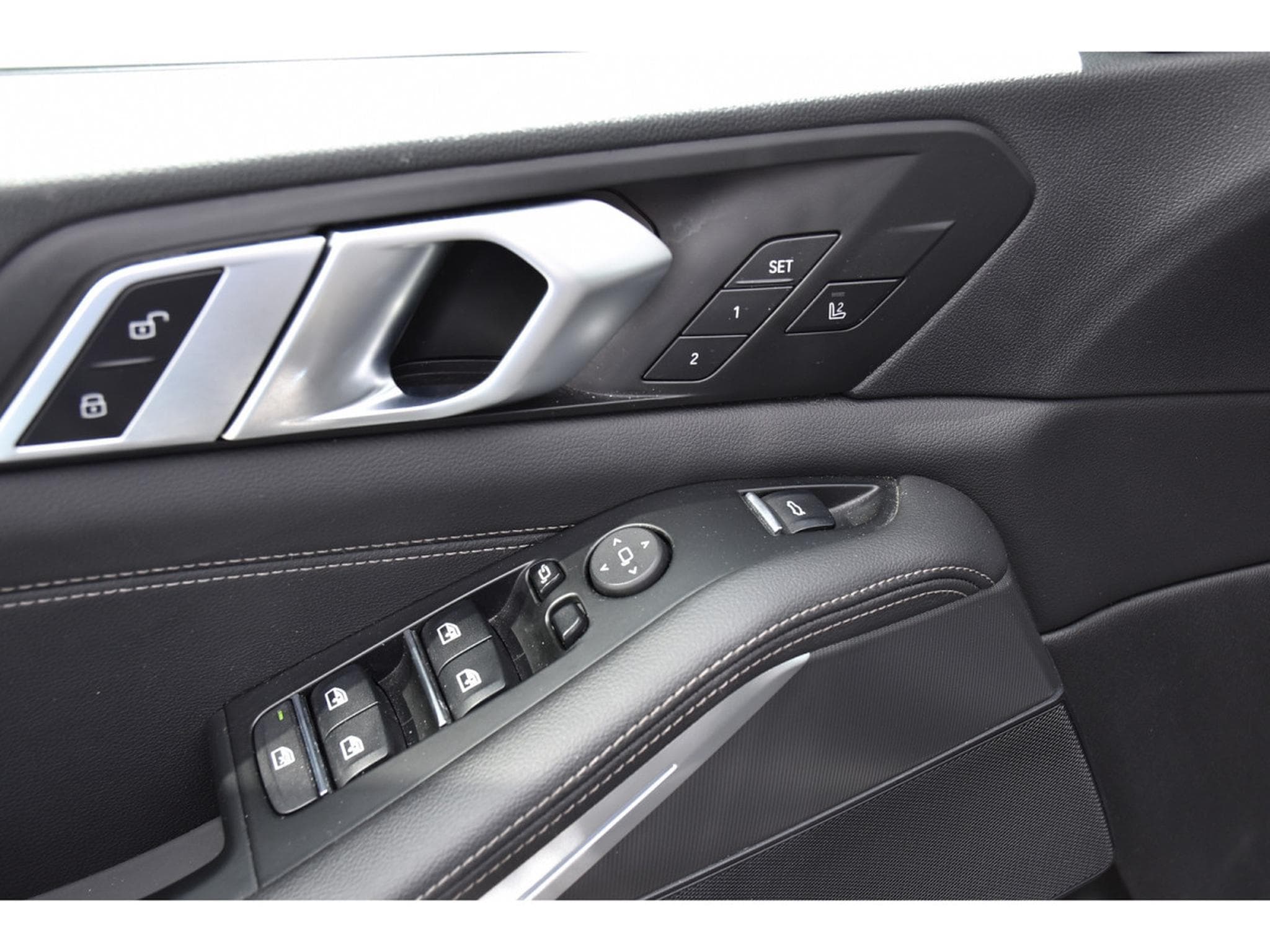 BMW X5 3.0AS xDrive45e SUSP PNEU CUIR MEM PANO ACC SIDE HUD (2022) - Photo 20