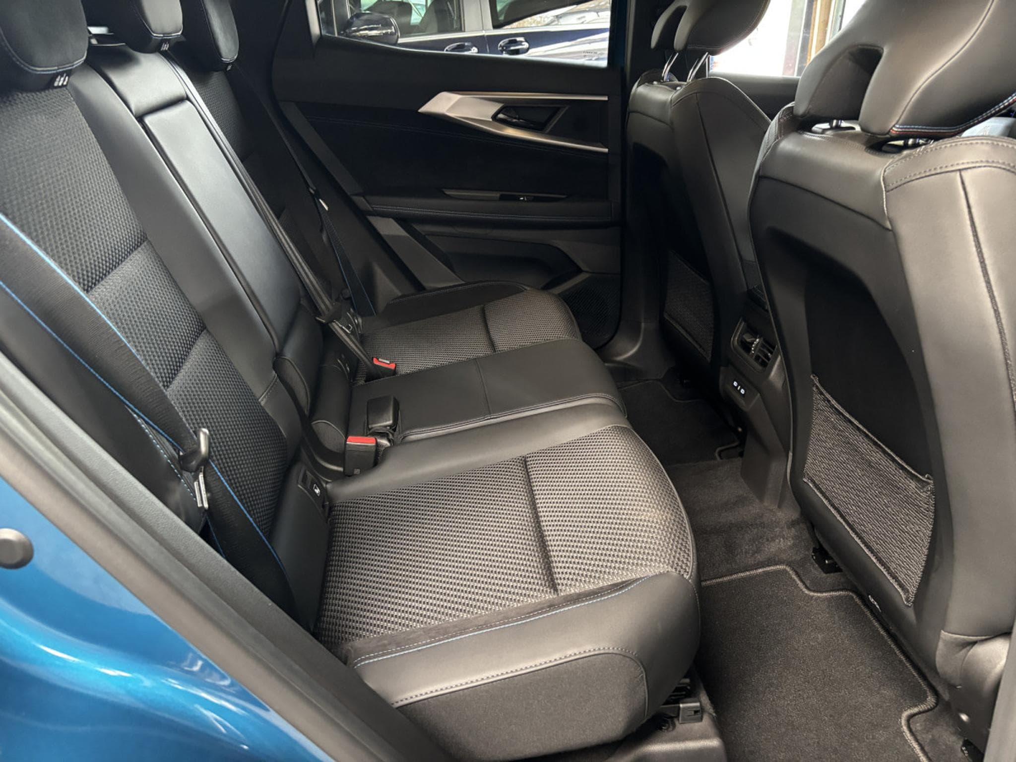 Renault Austral E-Tech Esprit Alpine Full Hybrid (2025) - Photo 13