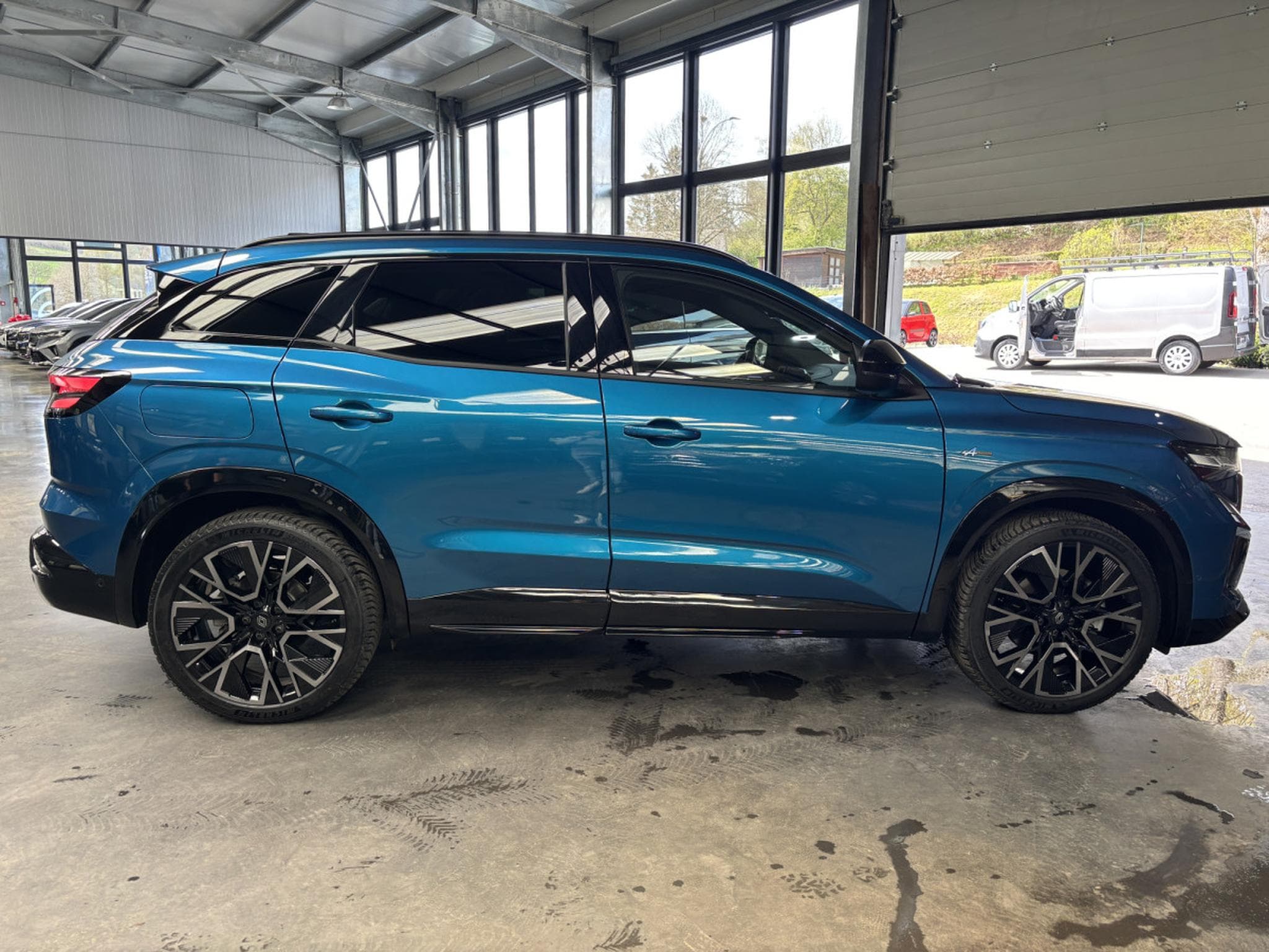 Renault Austral E-Tech Esprit Alpine Full Hybrid (2025) - Photo 2