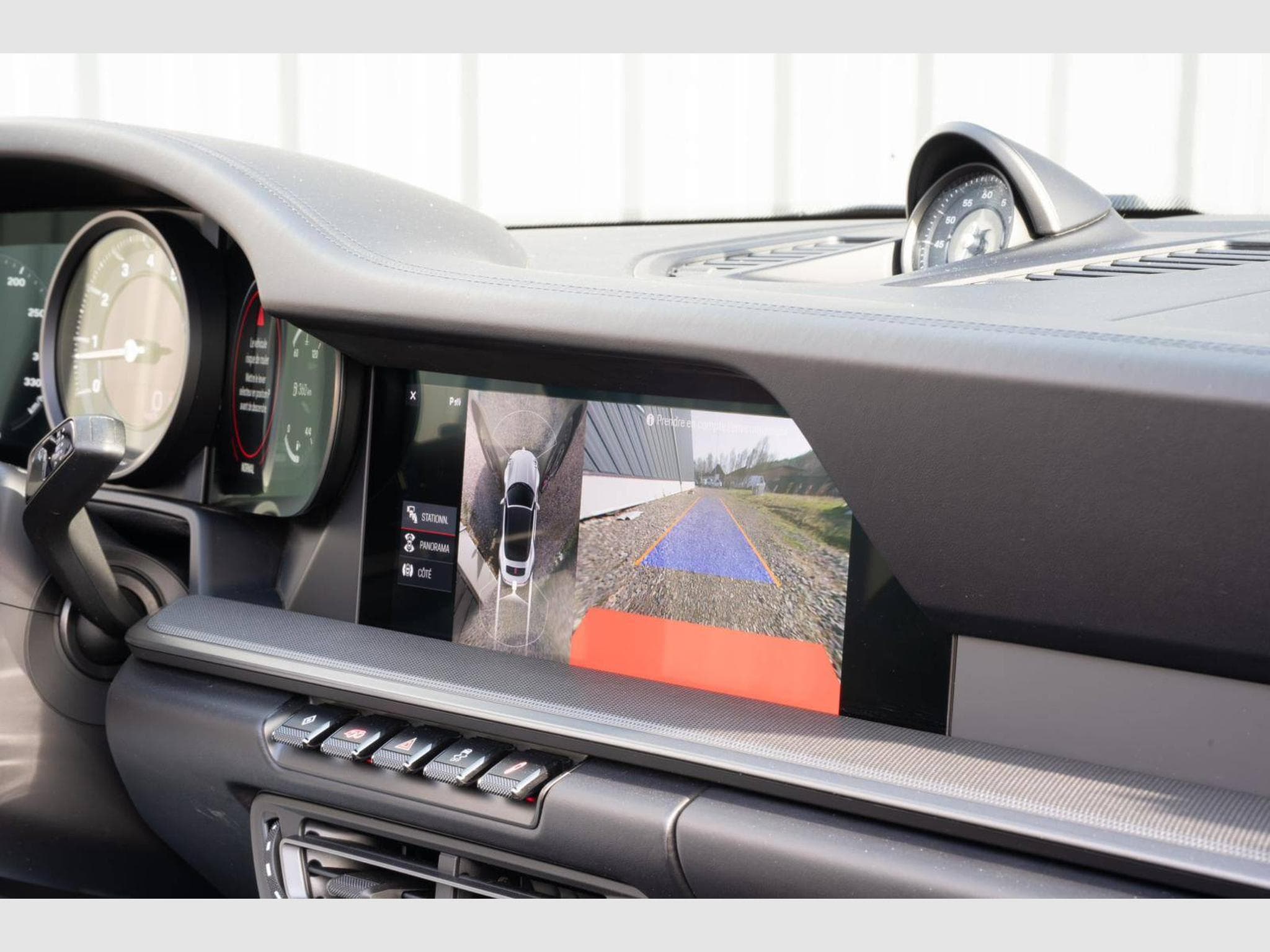 Porsche 911 Carrera 4S Cabriolet - Approved 09/26, suivi complet Porsche (2019) - Photo 20