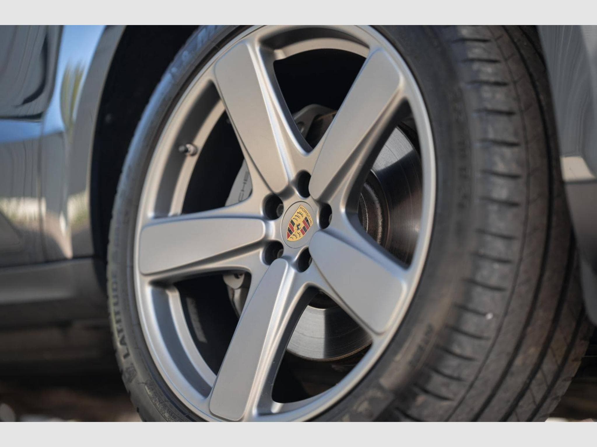 Porsche Macan S 3.0 V6 354ch – suivi 100% Porsche, très belle configuratio (2019) - Photo 10