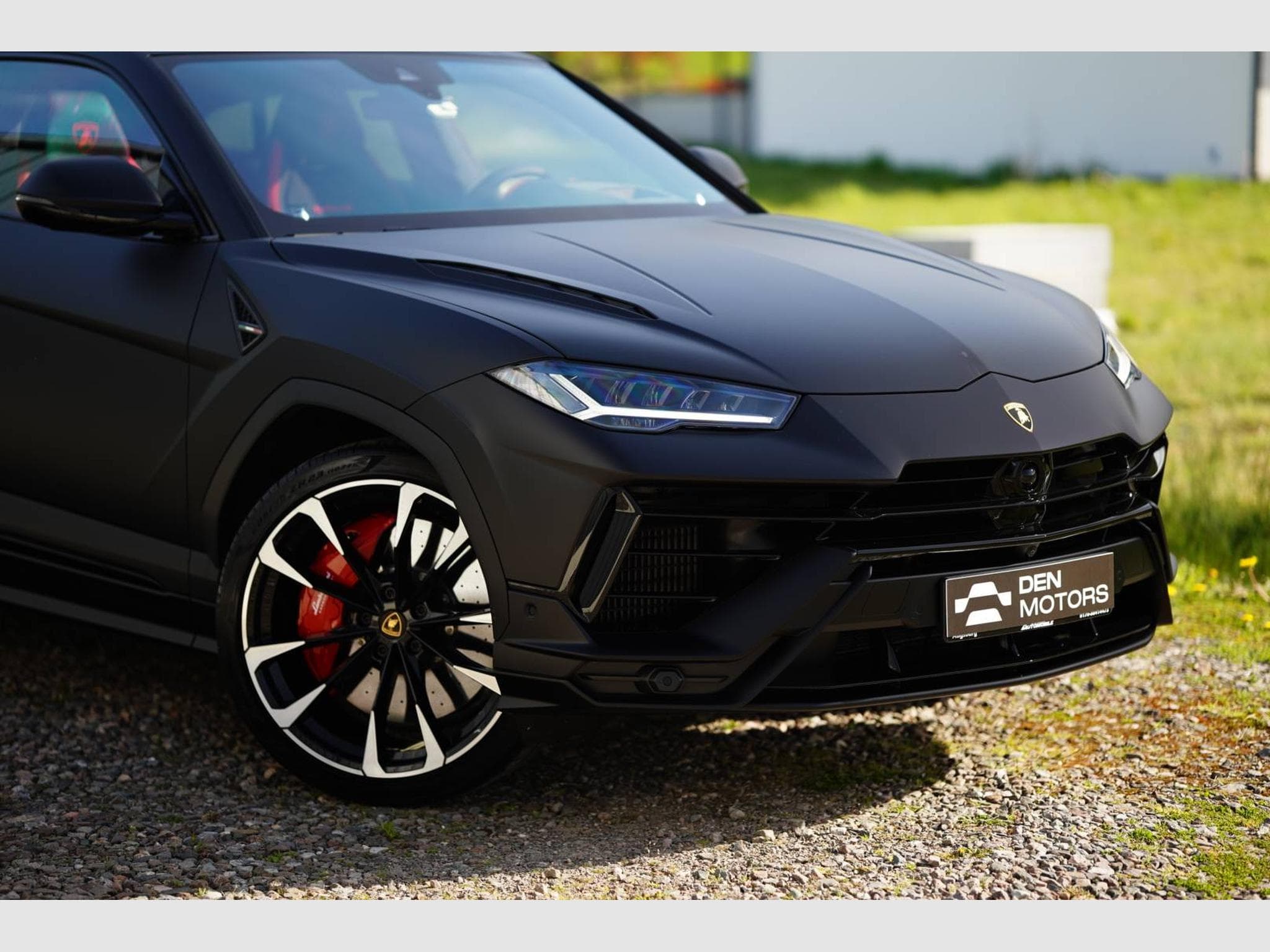 Lamborghini  Urus S V8 4.0L 666CH – Configuration exceptionnelle noir mat – 1è (2025) - Photo 14