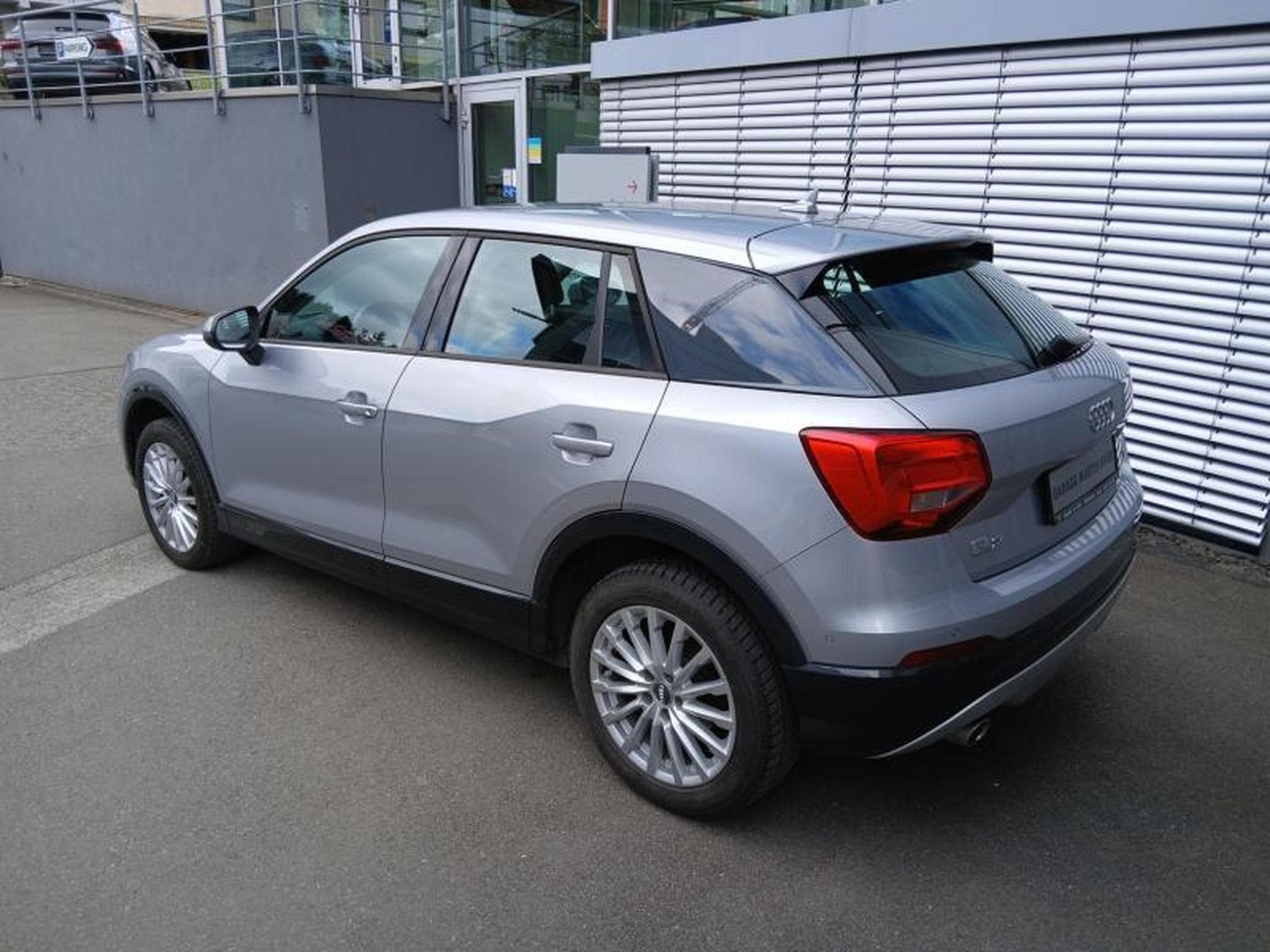 Audi Q2 design 1.6 TDI s-tronic (2019) - Photo 2