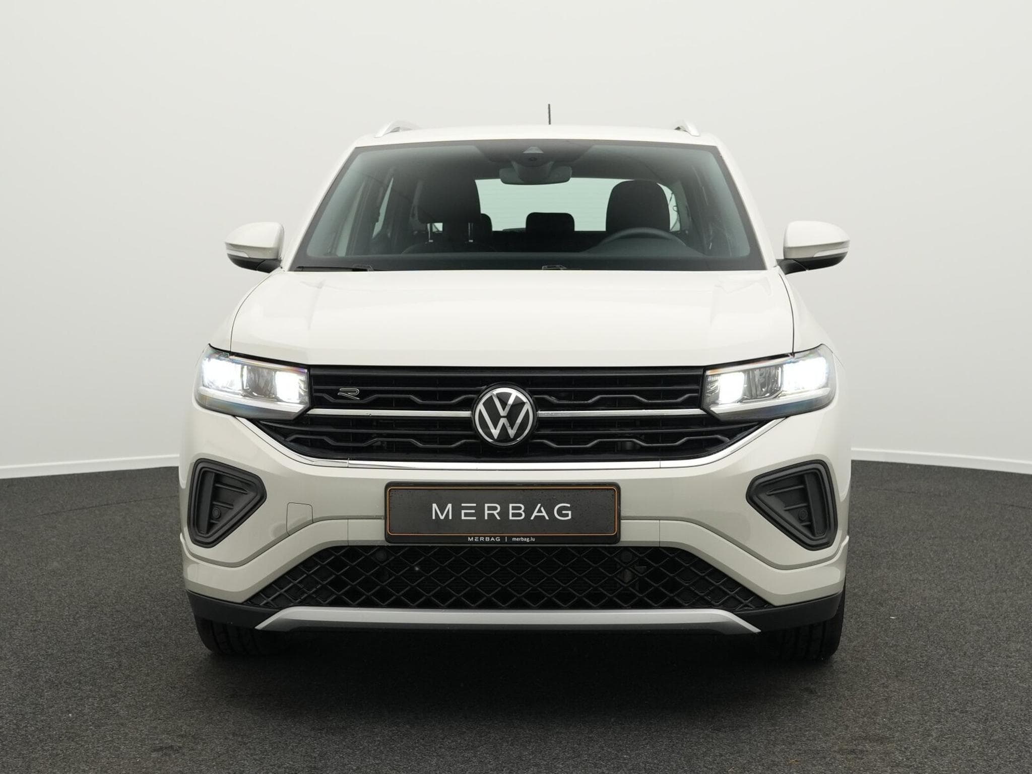 VW T-Cross 1.0 TSI R-Line (1970) - Foto 2