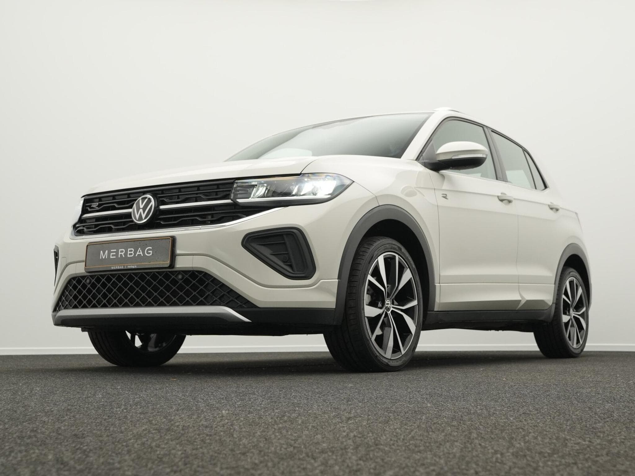 VW T-Cross 1.0 TSI R-Line (1970) - Foto 8