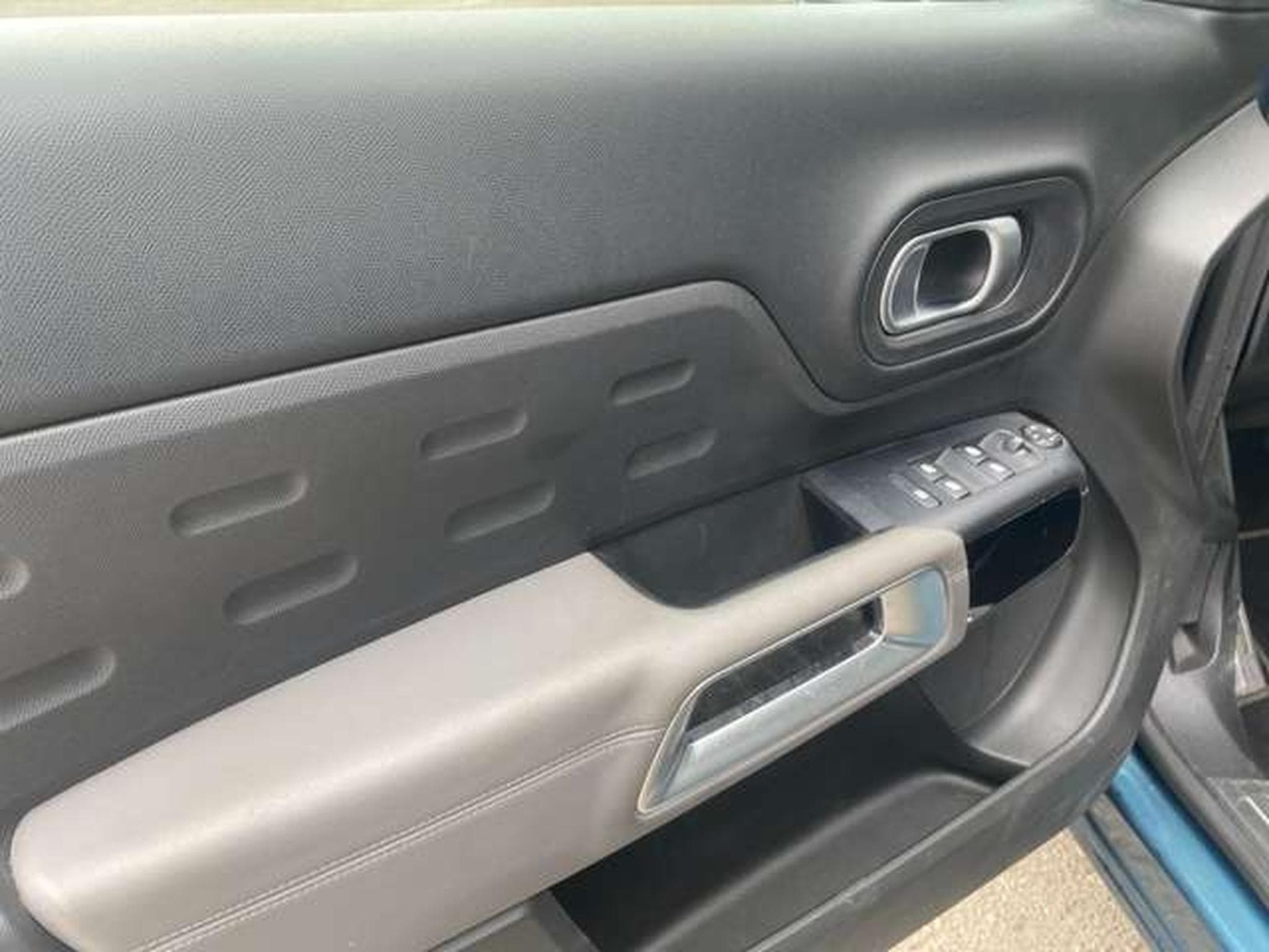 Citroen C5 Aircross BlueHDI 130 BVA S-Pack JUSQU'A 48 MOIS DE GARANTIE (2019) - Foto 17