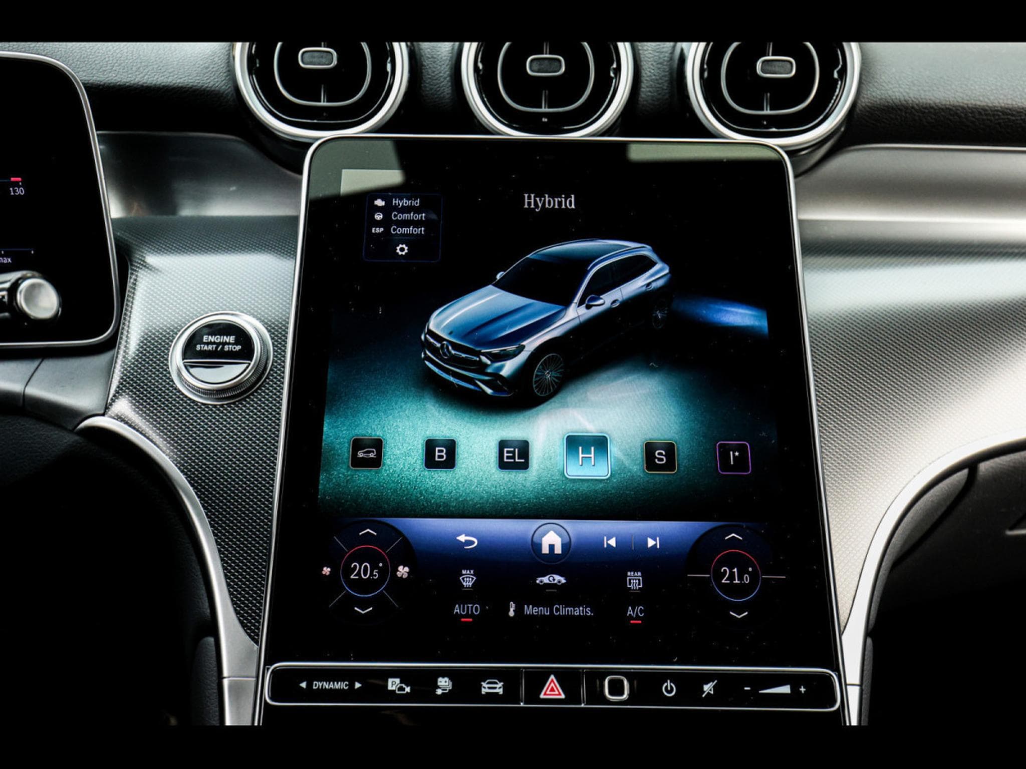 Mercedes GLC 300 DE 4MATIC AVANTGARDE (2024) - Photo 21