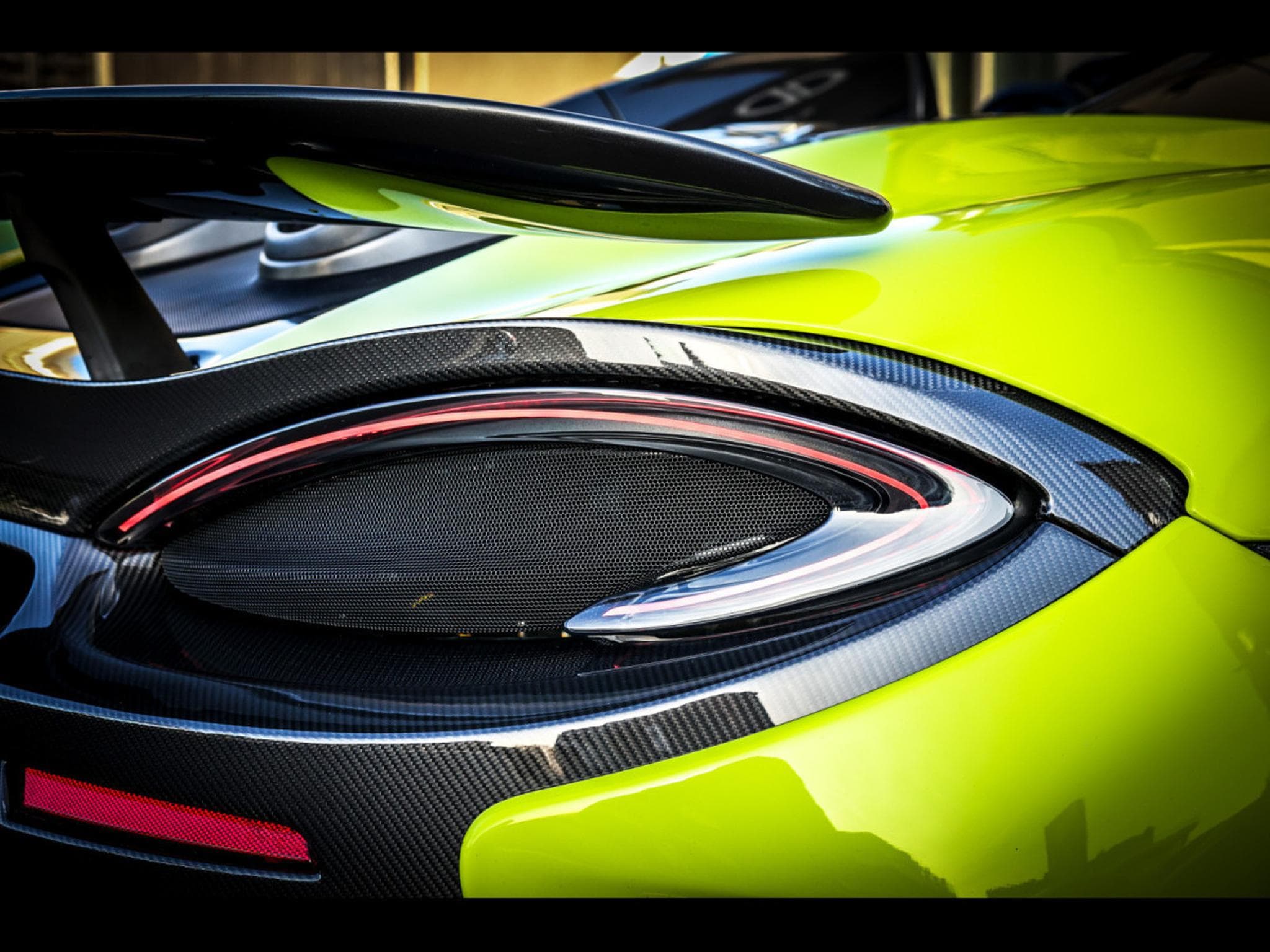 McLaren 600LT SPIDER 3.8 V8 600 – PPF - LIME GREEN ELITE PAINT (2020) - Photo 17