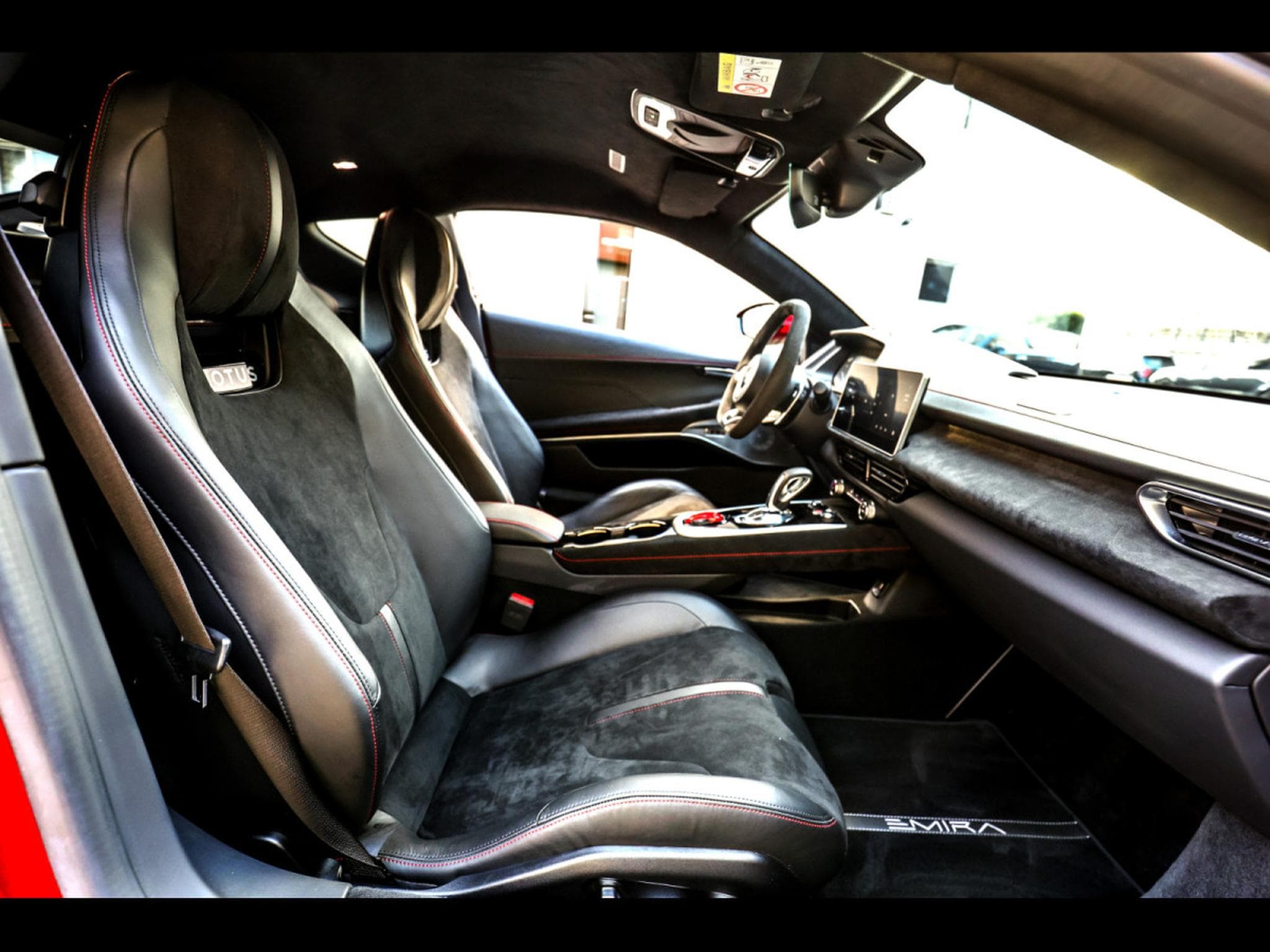 Lotus Emira COUPE 3.5 V6 FIRST EDITION DCT – ROUGE MAGMA (2023) - Photo 21