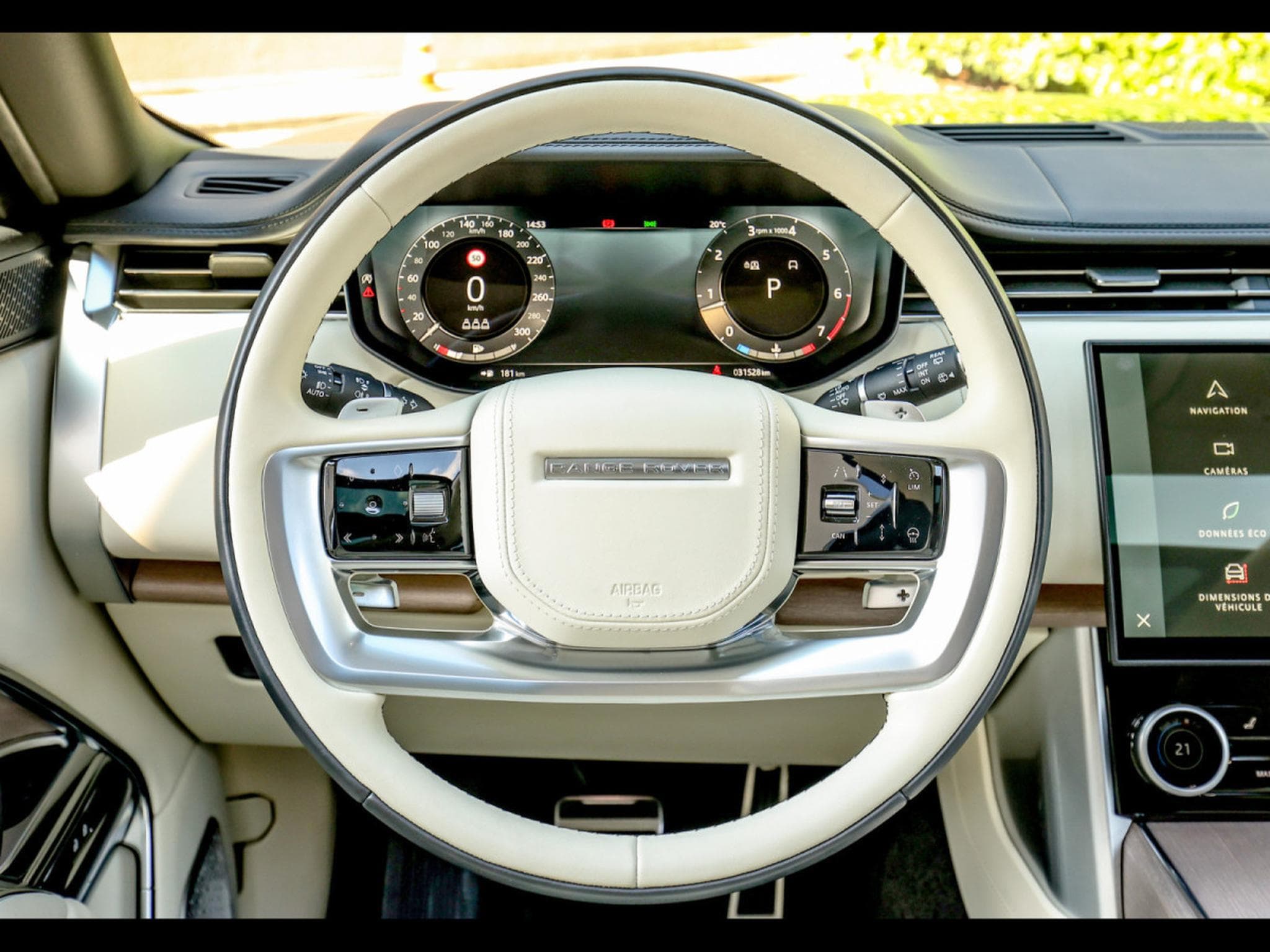 Land-Rover Range Rover 4.4 P530 FIRST EDITION SWB AWD (2022) - Foto 12