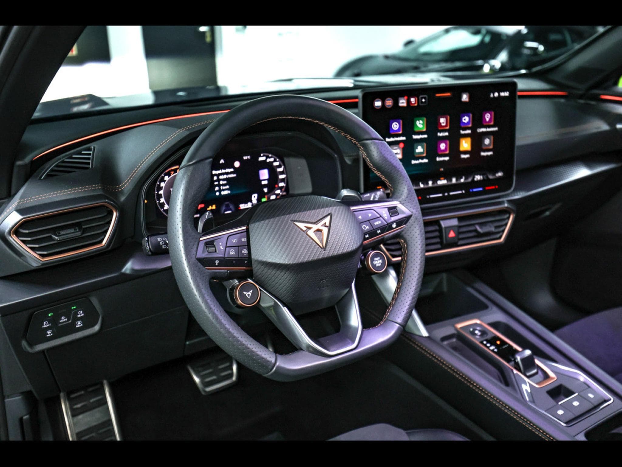 Cupra Formentor VZ 2.0 TSI 333 DSG7 4DRIVE (FACELIFT) – PACK SKYLINE - GRAPH (2025) - Photo 10