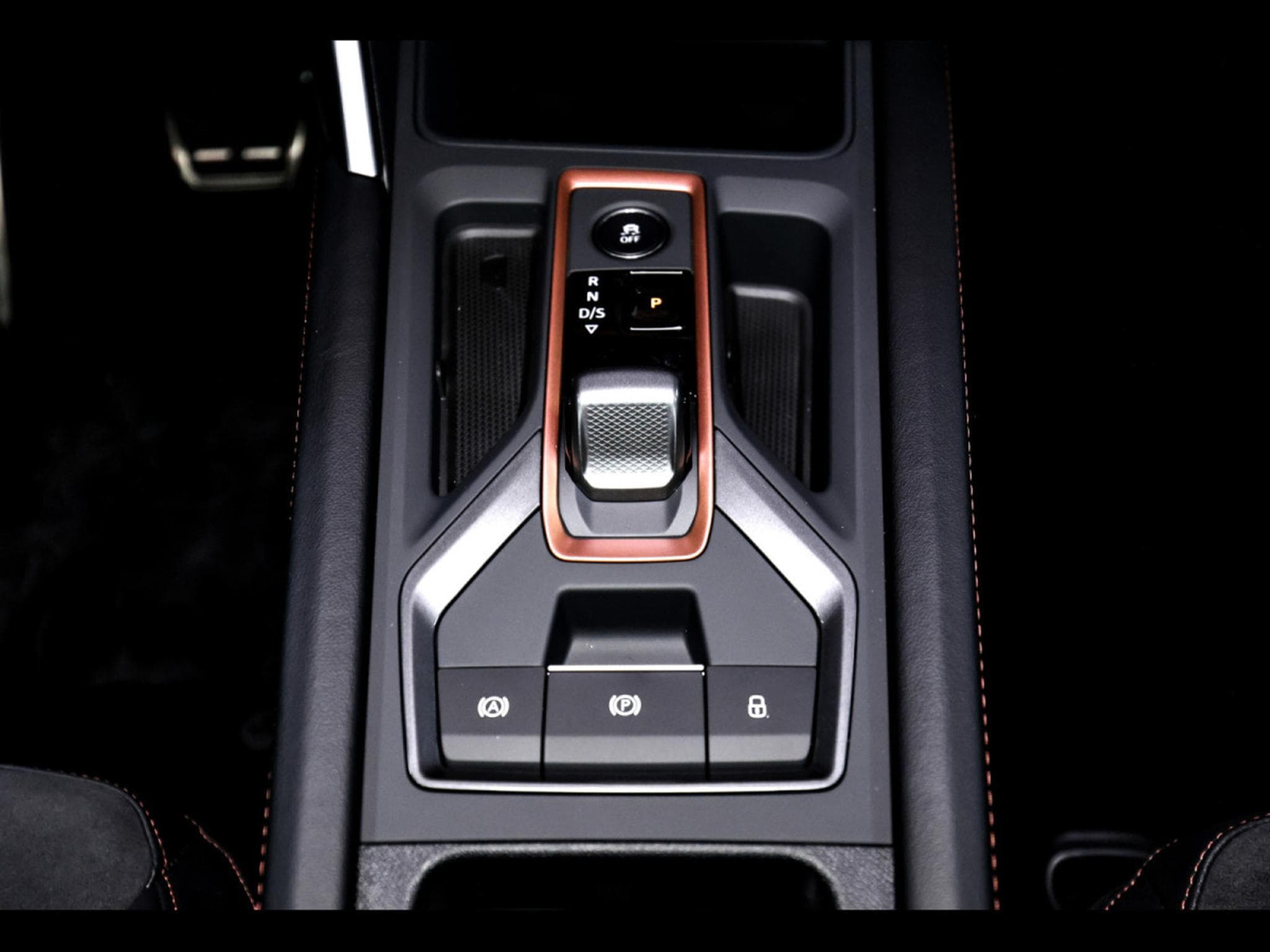 Cupra Formentor VZ 2.0 TSI 333 DSG7 4DRIVE (FACELIFT) – PACK SKYLINE - GRAPH (2025) - Photo 22