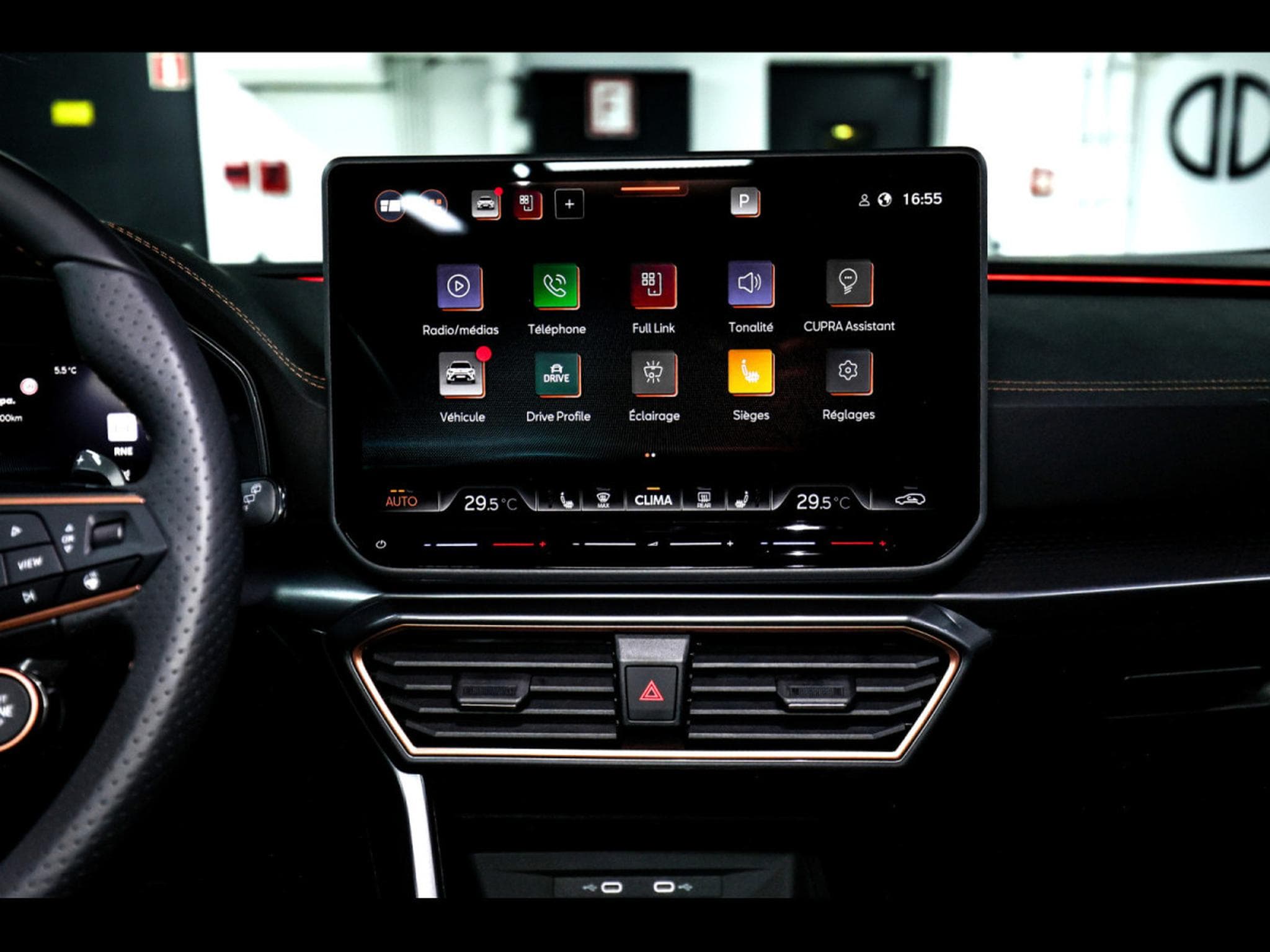 Cupra Formentor VZ 2.0 TSI 333 DSG7 4DRIVE (FACELIFT) – PACK SKYLINE - GRAPH (2025) - Photo 24