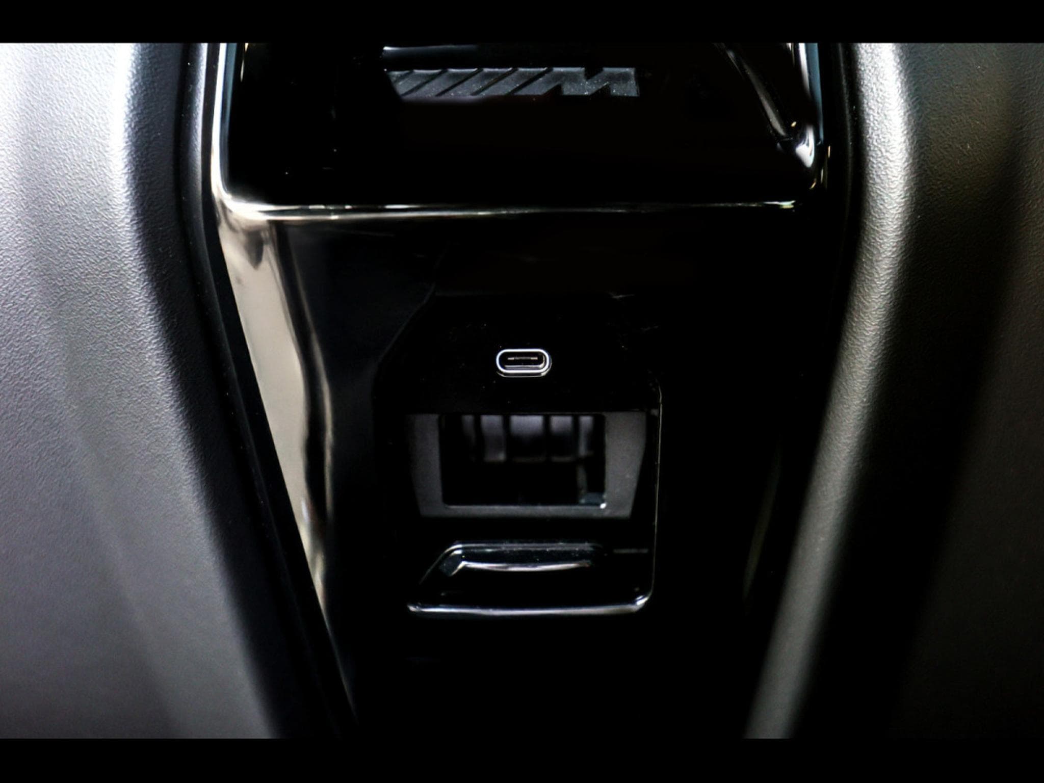 BMW M5 TOURING (G99) – BMW INDIVIDUAL GREY BLACK – PPF – IMMAT FR. (2025) - Photo 20