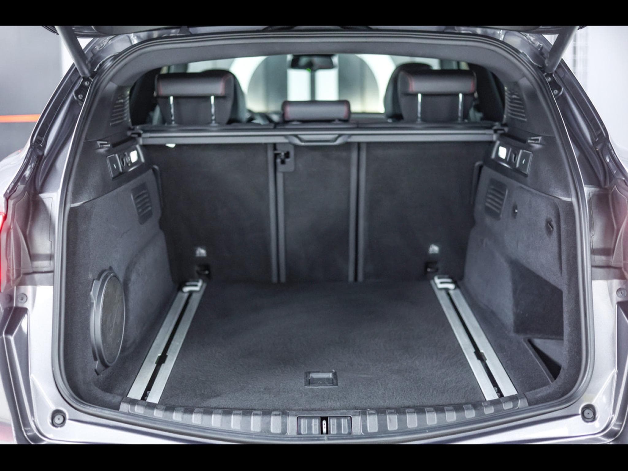 Alfa-Romeo Stelvio QUADRIFOGLIO 2.9T V6 AT8-Q4 (510 CH) - GRIGIO VESUVIO (2020) - Photo 15