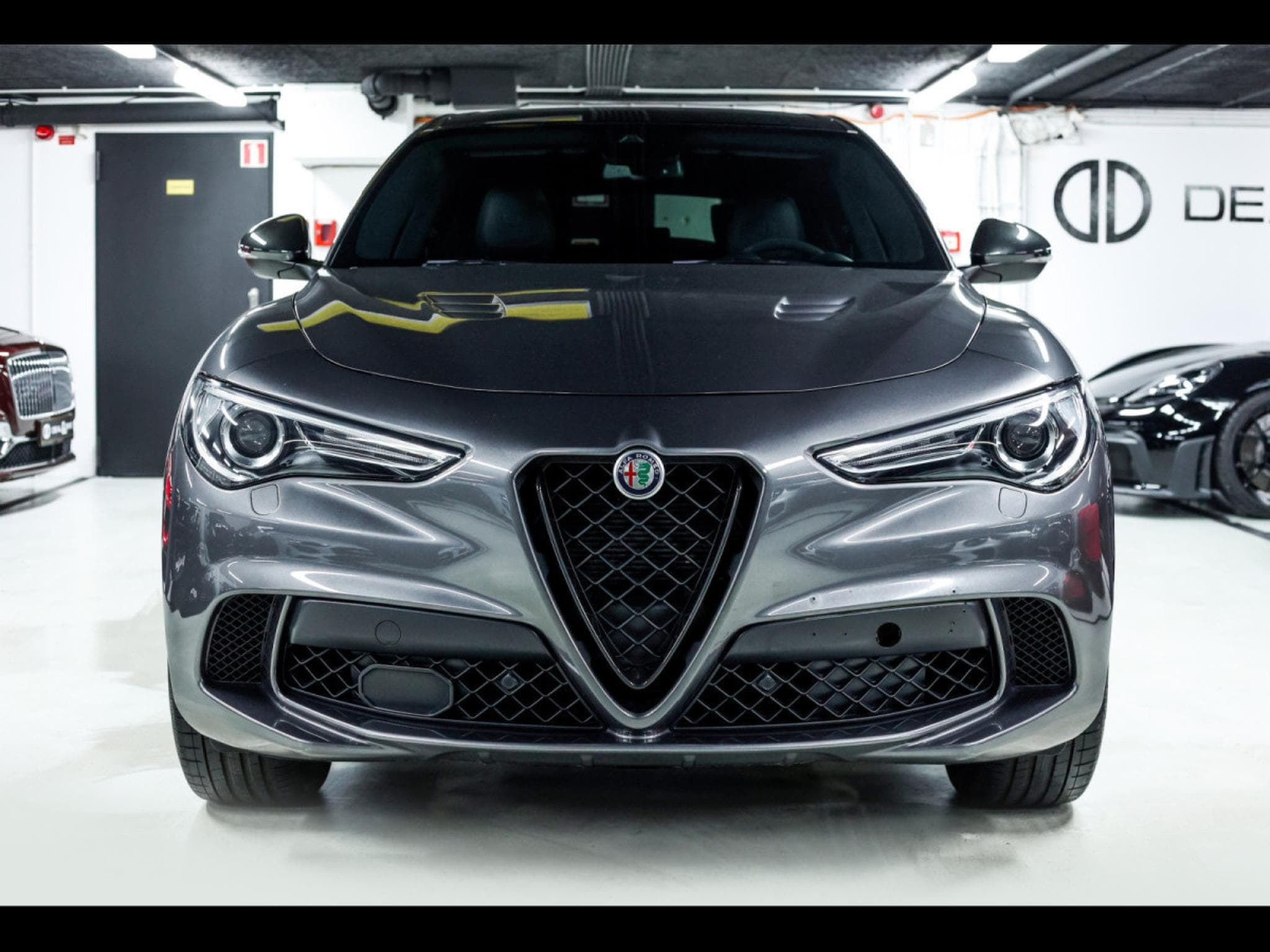 Alfa-Romeo Stelvio QUADRIFOGLIO 2.9T V6 AT8-Q4 (510 CH) - GRIGIO VESUVIO (2020) - Photo 5