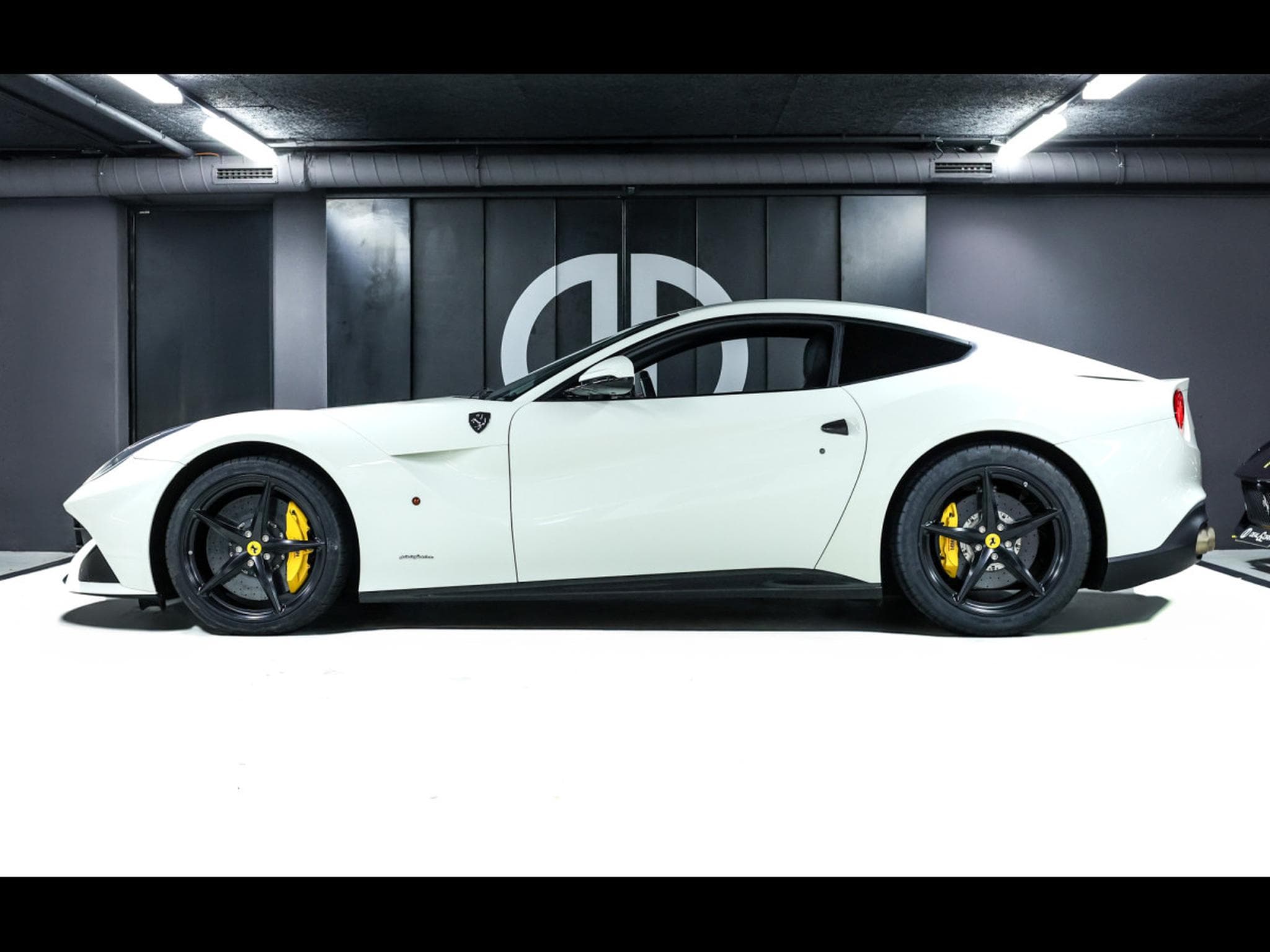 Ferrari F12 Berlinetta 6.3 V12 F1 – BIANCO AVUS – LA FERRARI STYLE WHEELS (2013) - Photo 2